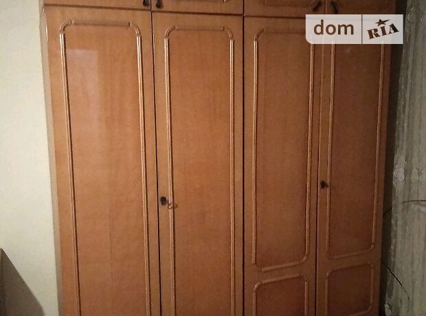 Комната в Черновцах, район Центр переулок Кобринской Натальи (Степана Халтурина) помесячно фото 1 Комната в Черновцах, район Центр переулок Кобринской Натальи (Степана Халтурина) помесячно фото 1