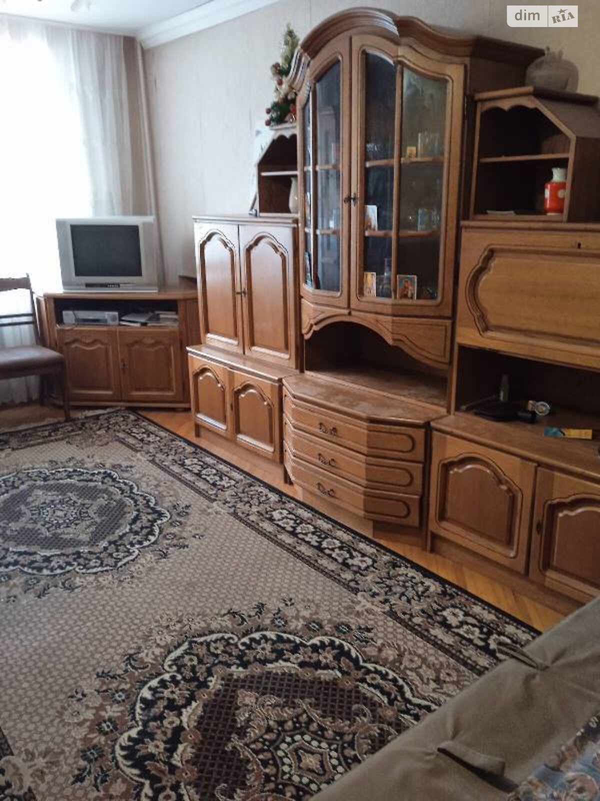 Комната в Черновцах, улица Южно-Окружная 9, кв. 2, помесячно фото 1 Комната в Черновцах, улица Южно-Окружная 9, кв. 2, помесячно фото 1