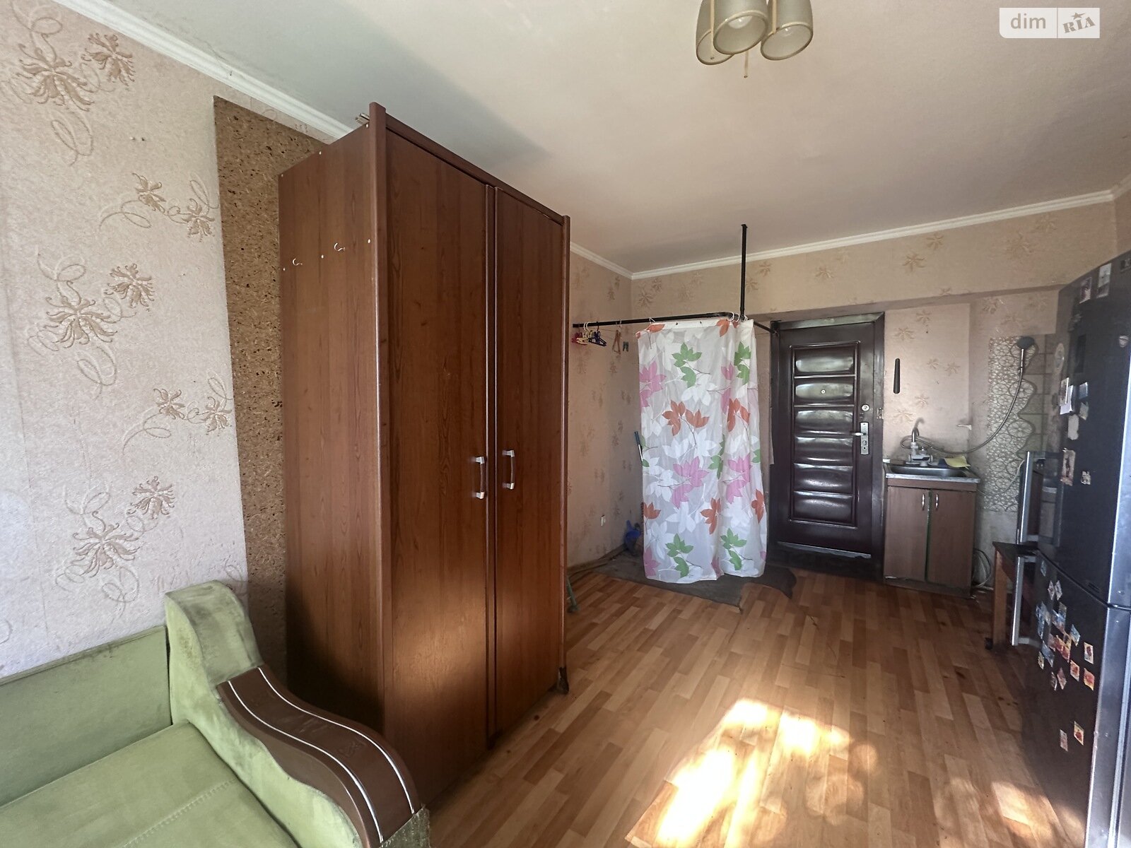 Комната в Днепре, район Северный улица Буковинская 5 помесячно фото 1 Комната в Днепре, район Северный улица Буковинская 5 помесячно фото 1