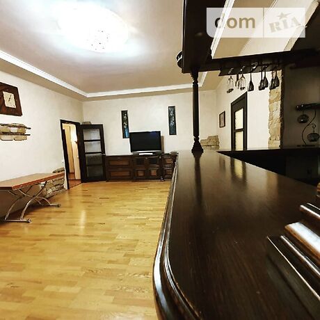 Комната в Днепре, район Соборный улица Жуковского 21а помесячно фото 1 Комната в Днепре, район Соборный улица Жуковского 21а помесячно фото 1