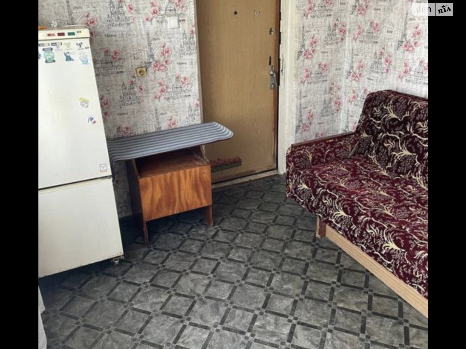 Кімната в Дніпрі, район Сонячний вулиця Махна Нестора (Радгоспна) 64 помісячно фото 1 Кімната в Дніпрі, район Сонячний вулиця Махна Нестора (Радгоспна) 64 помісячно фото 1