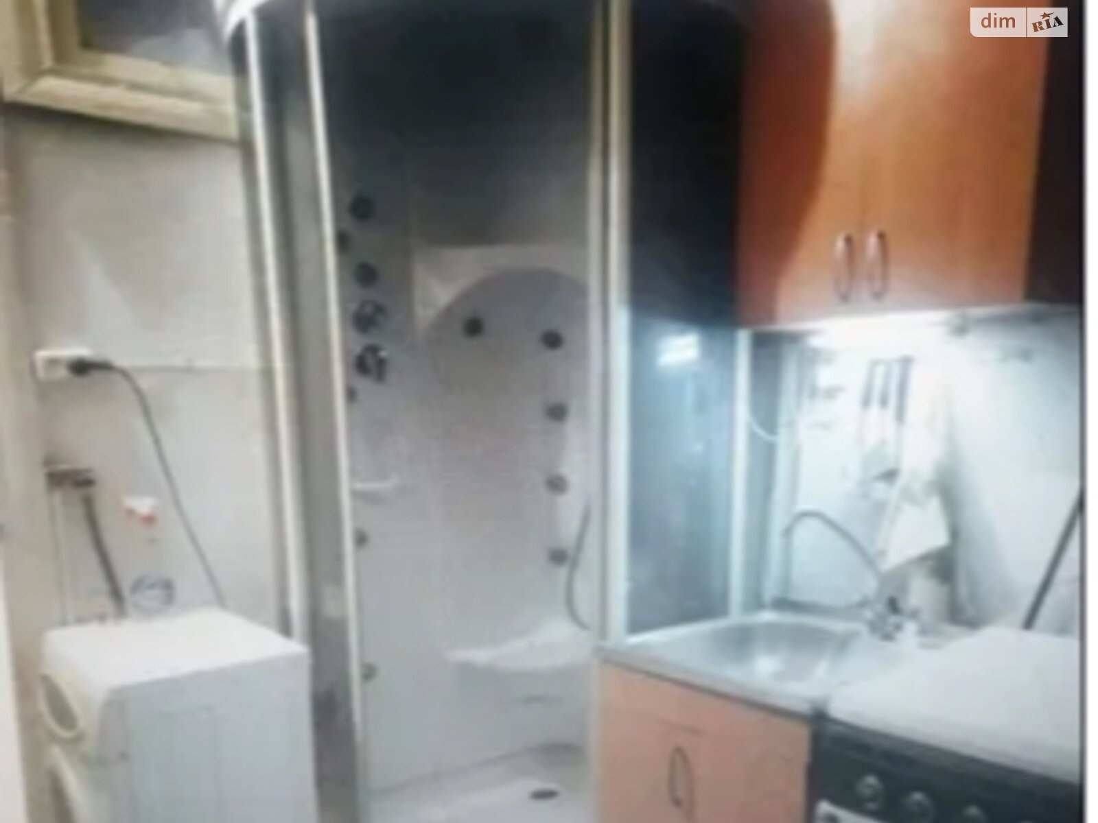 Комната проживание без хозяев в Днепре, район Центр проспект Яворницкого Дмитрия (Карла Маркса) помесячно фото 1 Комната проживание без хозяев в Днепре, район Центр проспект Яворницкого Дмитрия (Карла Маркса) помесячно фото 1