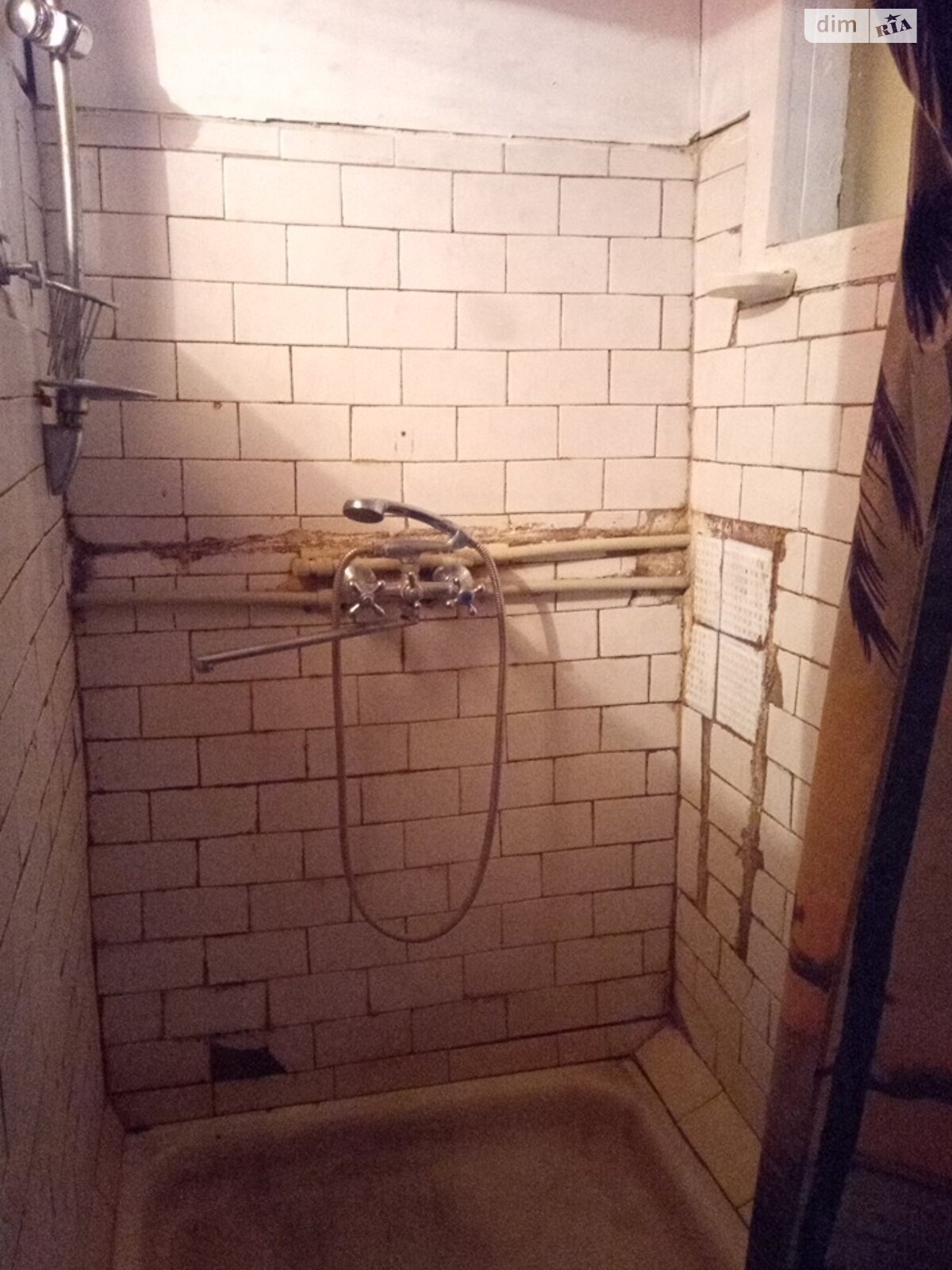 Комната в Харькове, район 1-ый микрорайон улица 23-го Августа 68 помесячно фото 1 Комната в Харькове, район 1-ый микрорайон улица 23-го Августа 68 помесячно фото 1