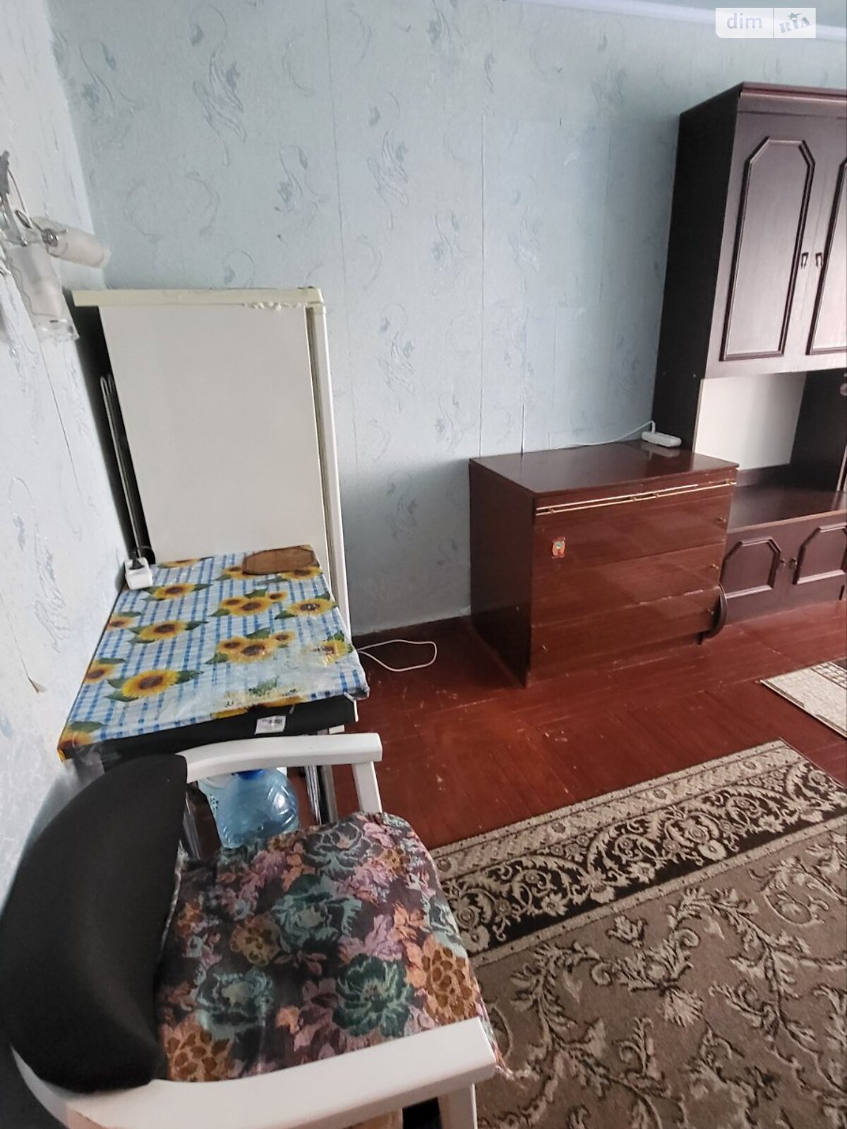 Комната в Харькове, район Красный луч улица Георгия Тарасенко (Плехановская) 121 помесячно фото 1 Комната в Харькове, район Красный луч улица Георгия Тарасенко (Плехановская) 121 помесячно фото 1