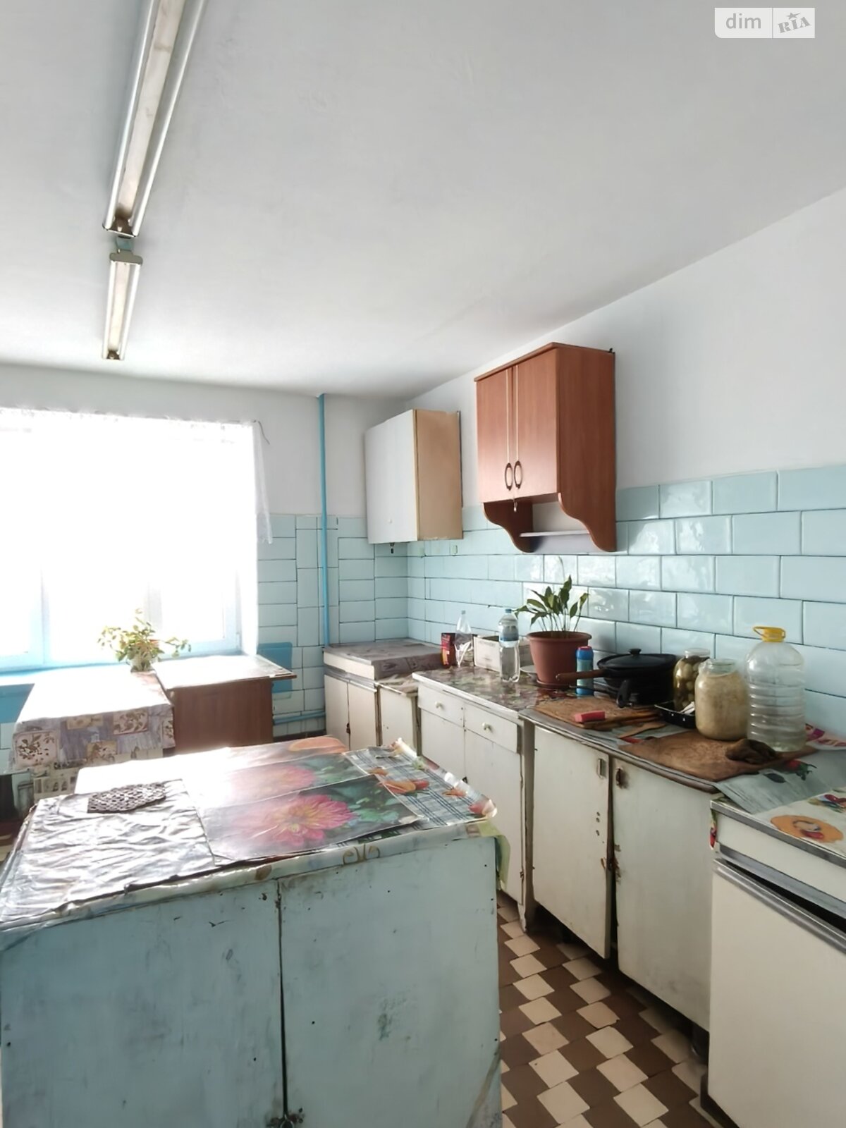 Кімната в Хмельницькому, район Виставка вулиця Зарічанська 22/1 помісячно фото 1 Кімната в Хмельницькому, район Виставка вулиця Зарічанська 22/1 помісячно фото 1