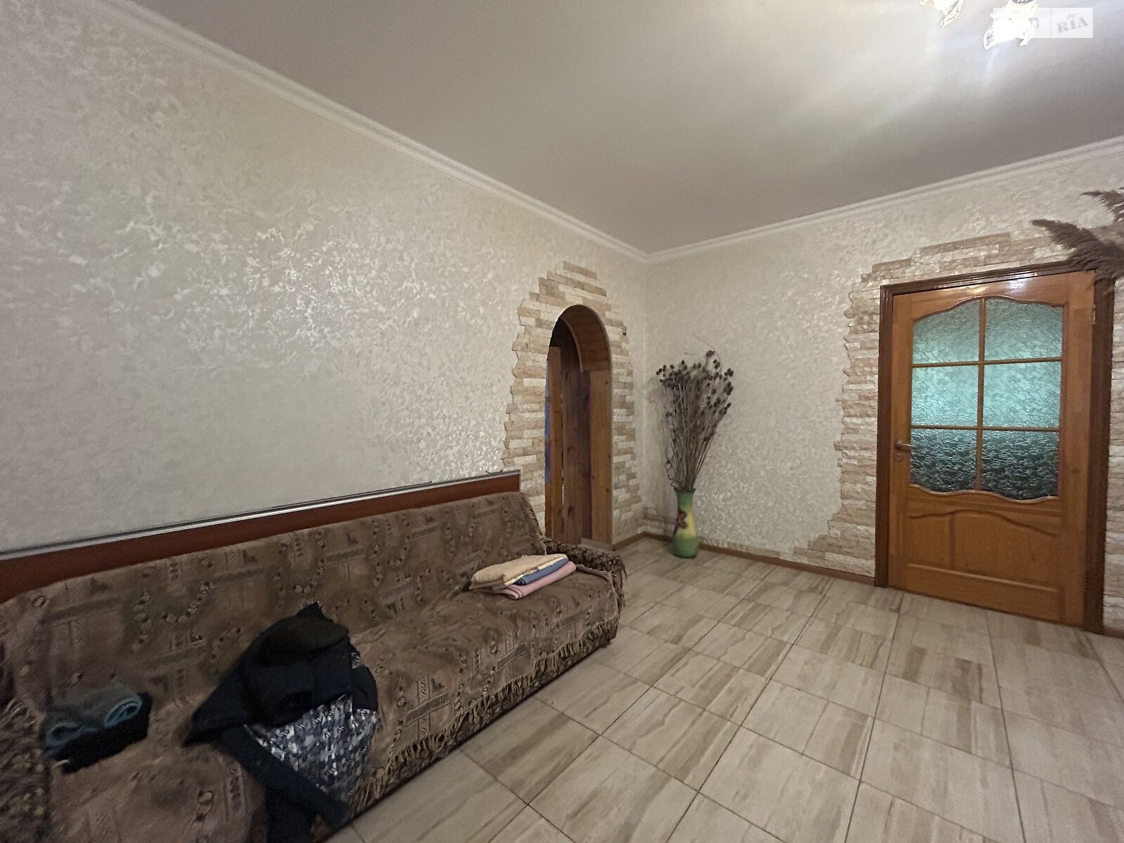 Кімната в Хотові, вулиця Михайла Коцюбинського 10 помісячно фото 1