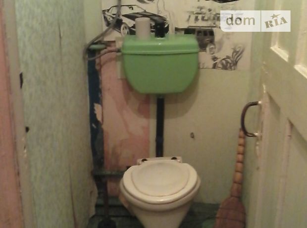 Долгосрочная аренда комнаты, Ивано-Франковск, Привокзальная улица, дом 9 Долгосрочная аренда комнаты, Ивано-Франковск, Привокзальная улица, дом 9