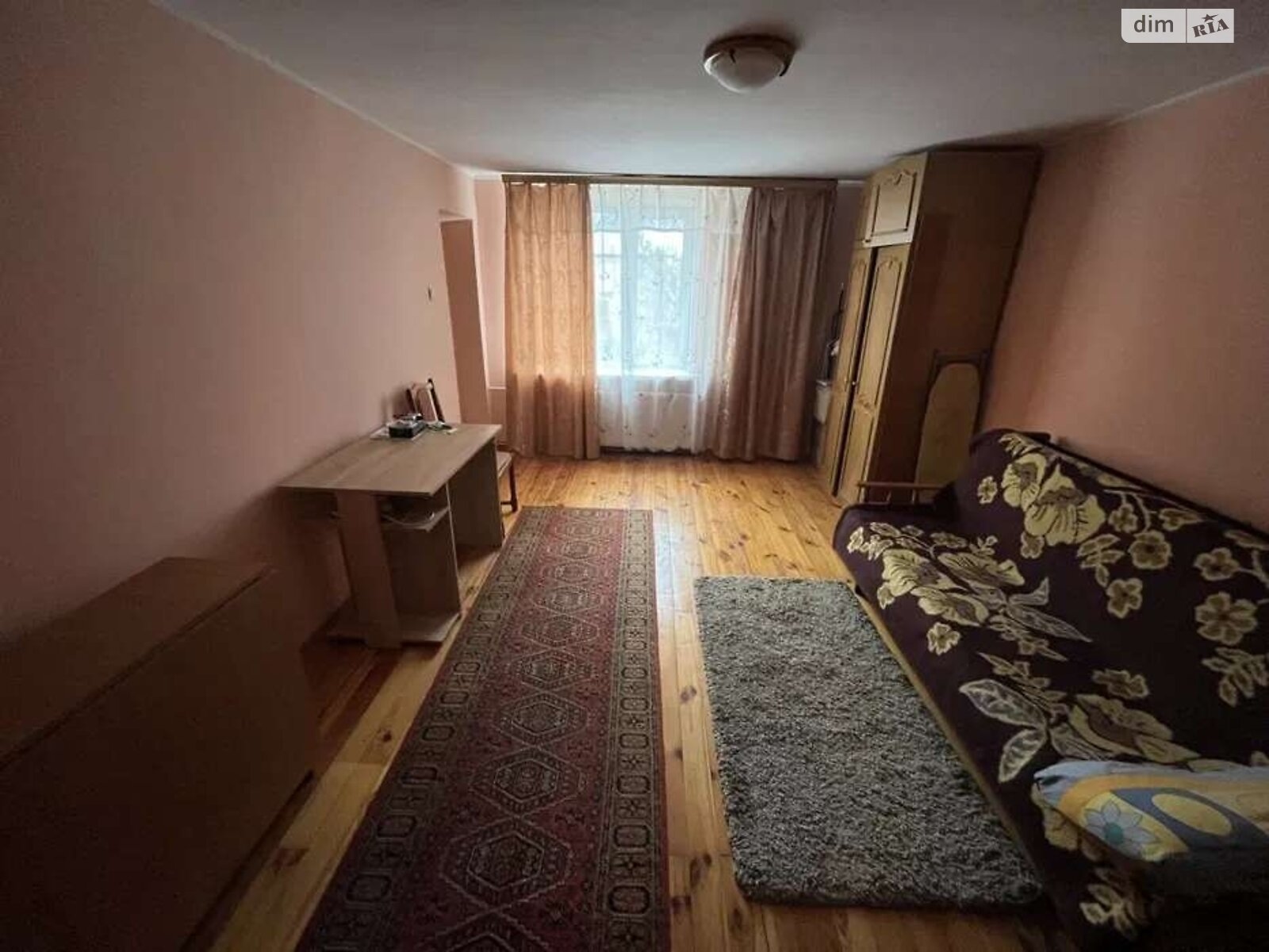 Комната в Киеве, улица Белицкая 52 помесячно фото 1 Комната в Киеве, улица Белицкая 52 помесячно фото 1