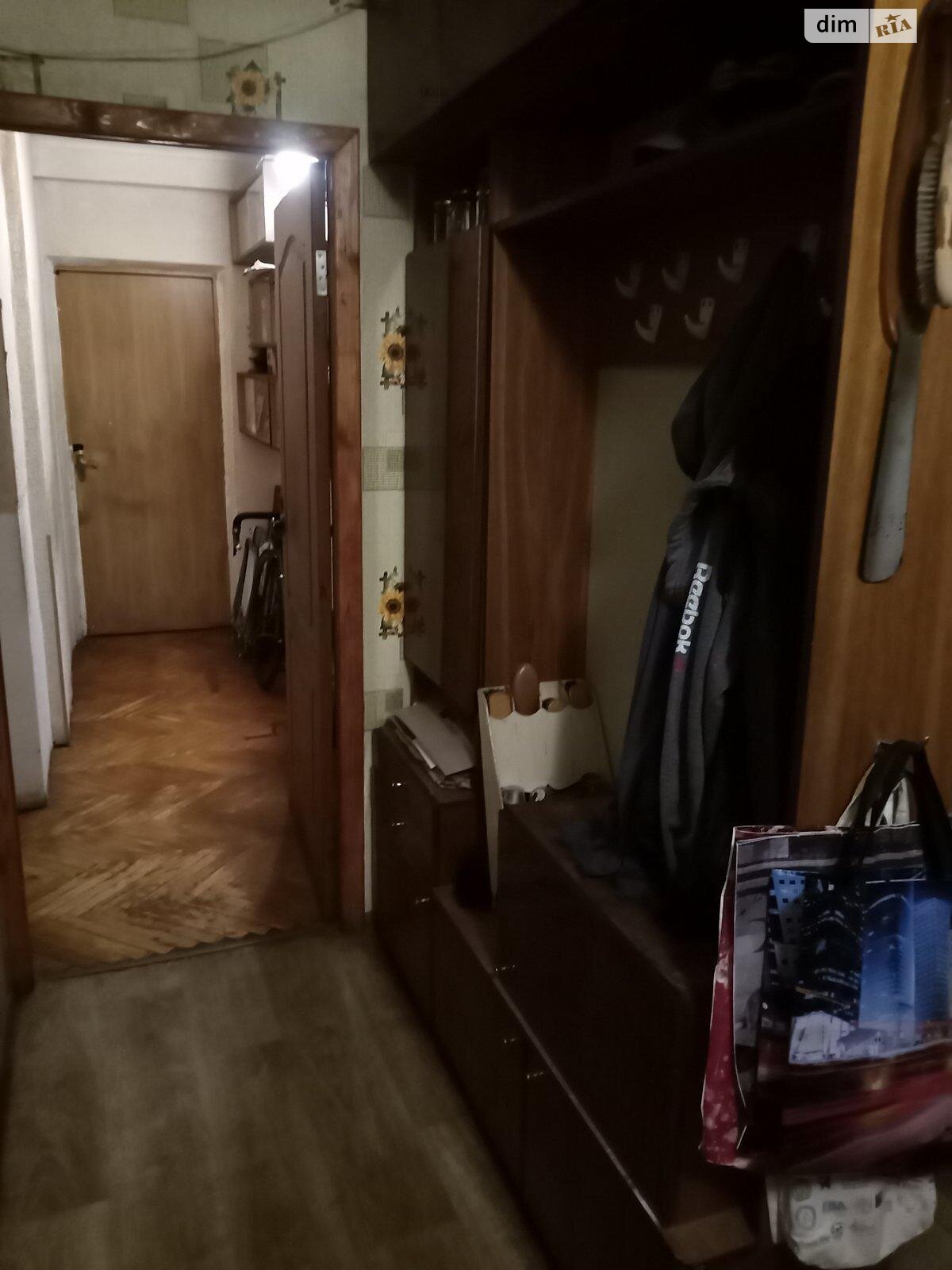 Кімната в Києві, район Березняки вулиця Березняківська 24 помісячно фото 1 Кімната в Києві, район Березняки вулиця Березняківська 24 помісячно фото 1