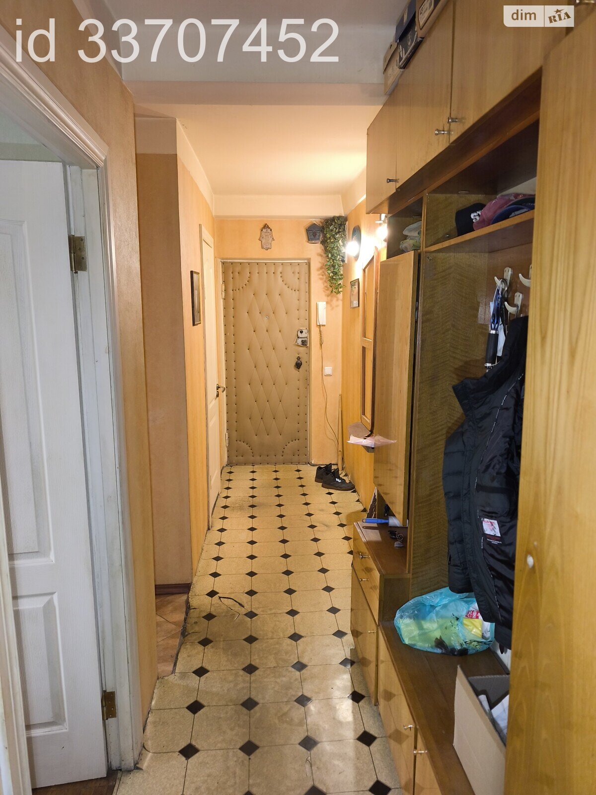 Кімната проживання без господарів в Києві, район Березняки вулиця Івана Миколайчука (Серафимовича) 13 помісячно фото 1