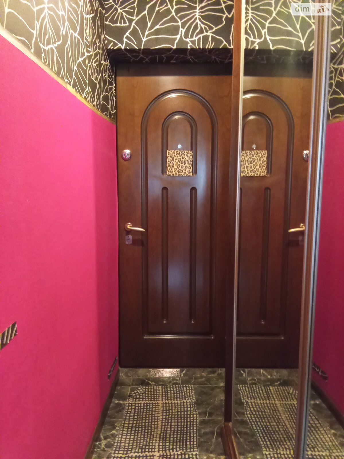 Комната в Киеве, район Борщаговка улица Ивана Дзюбы (Семьи Сосниных) 2/1 помесячно фото 1 Комната в Киеве, район Борщаговка улица Ивана Дзюбы (Семьи Сосниных) 2/1 помесячно фото 1