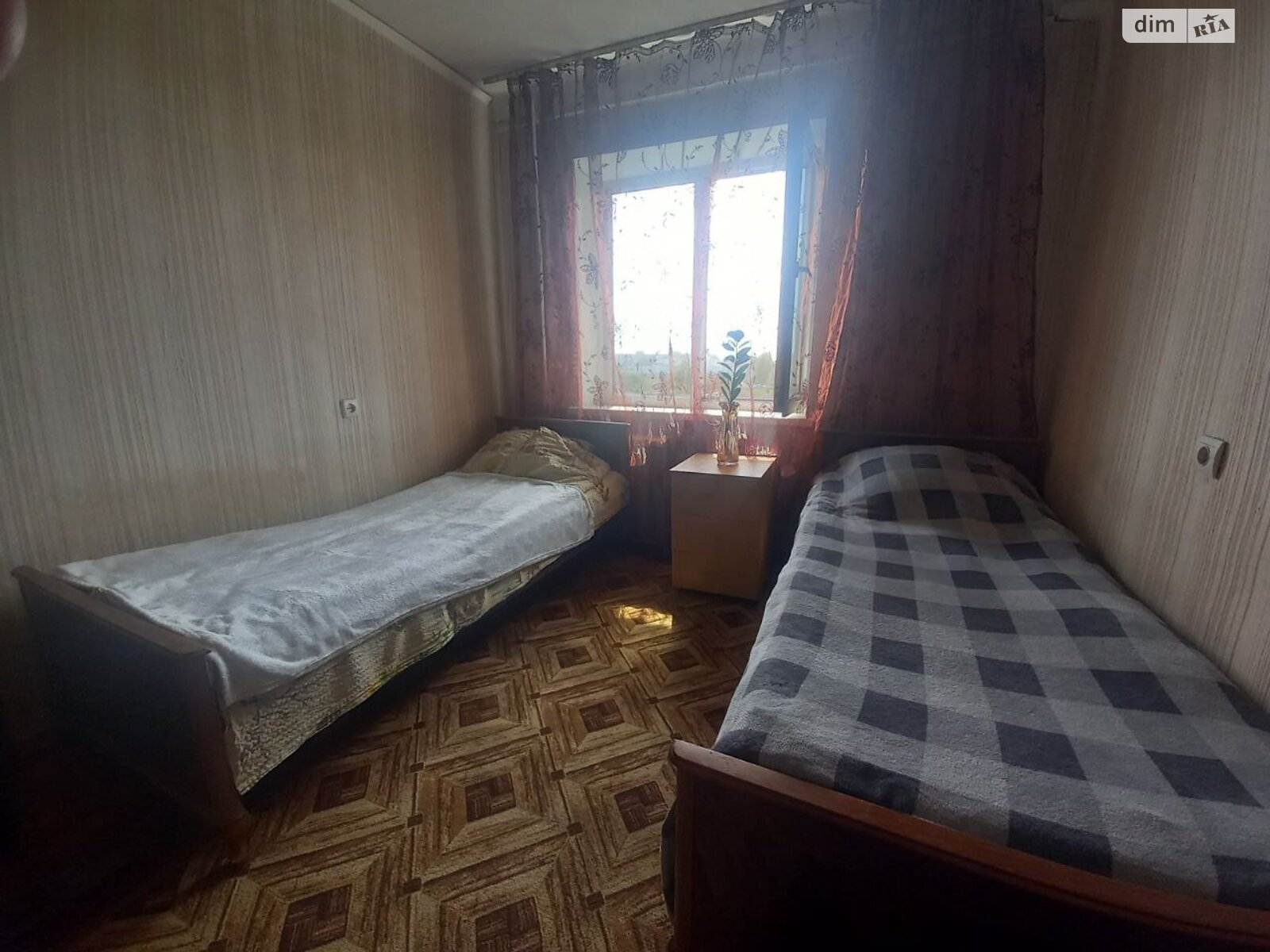 Кімната в Києві, район Борщагівка бульвар Жуля Верна (Ромена Роллана) 5/8 помісячно фото 1 Кімната в Києві, район Борщагівка бульвар Жуля Верна (Ромена Роллана) 5/8 помісячно фото 1