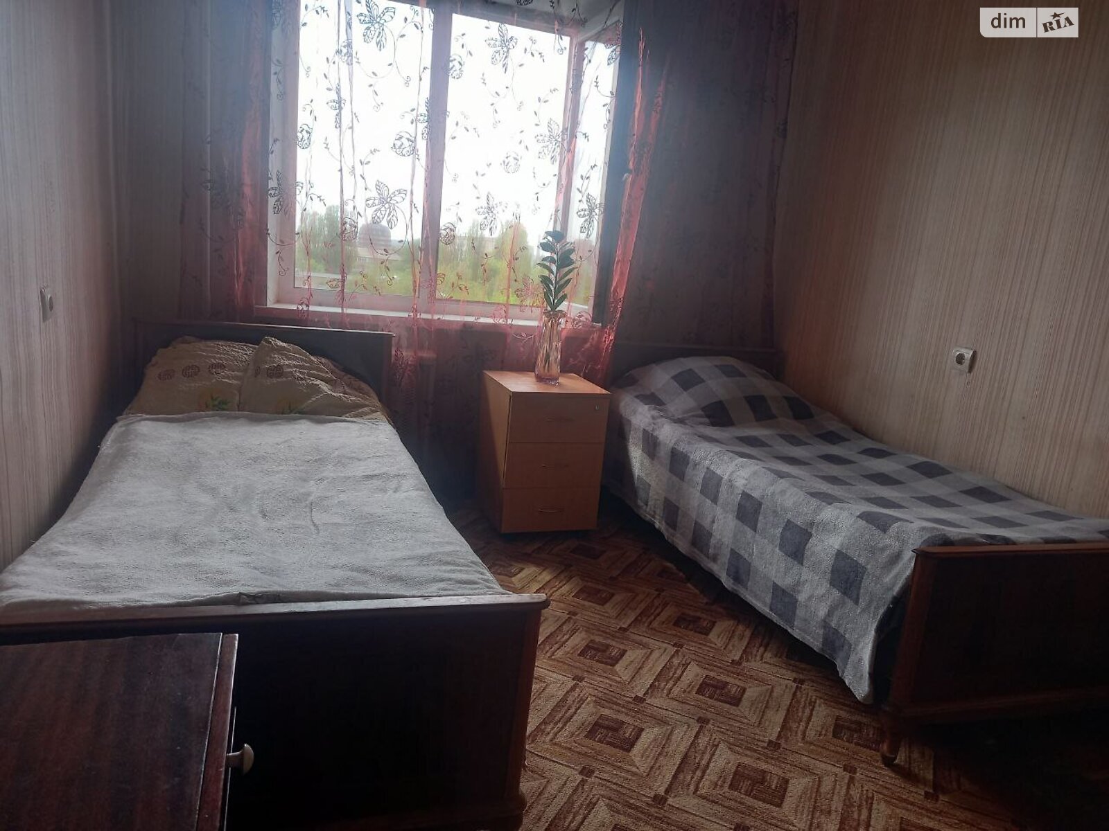 Кімната в Києві, район Борщагівка бульвар Жуля Верна (Ромена Роллана) 5/8 помісячно фото 1 Кімната в Києві, район Борщагівка бульвар Жуля Верна (Ромена Роллана) 5/8 помісячно фото 1
