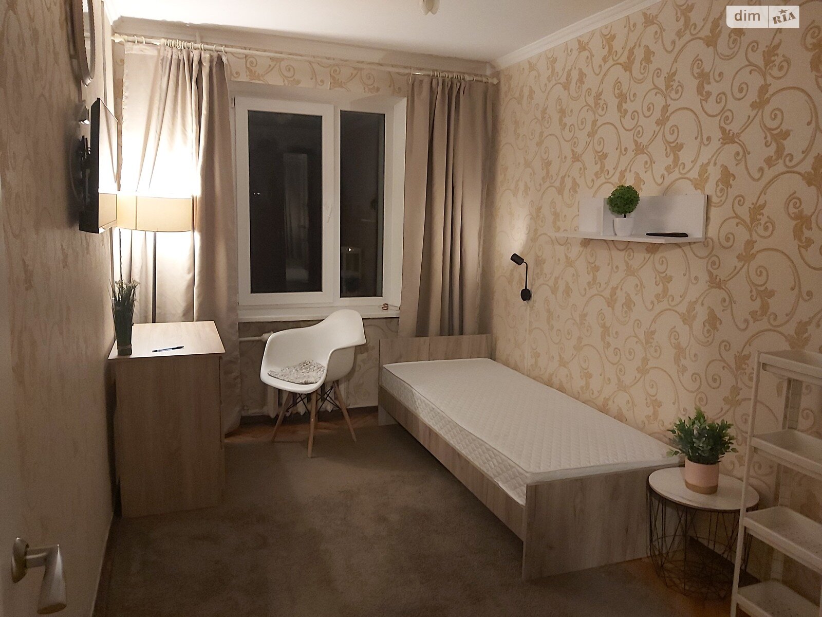 Кімната в Києві, район Борщагівка проспект Леся Курбаса (50-річчя Жовтня) 4 помісячно фото 1 Кімната в Києві, район Борщагівка проспект Леся Курбаса (50-річчя Жовтня) 4 помісячно фото 1