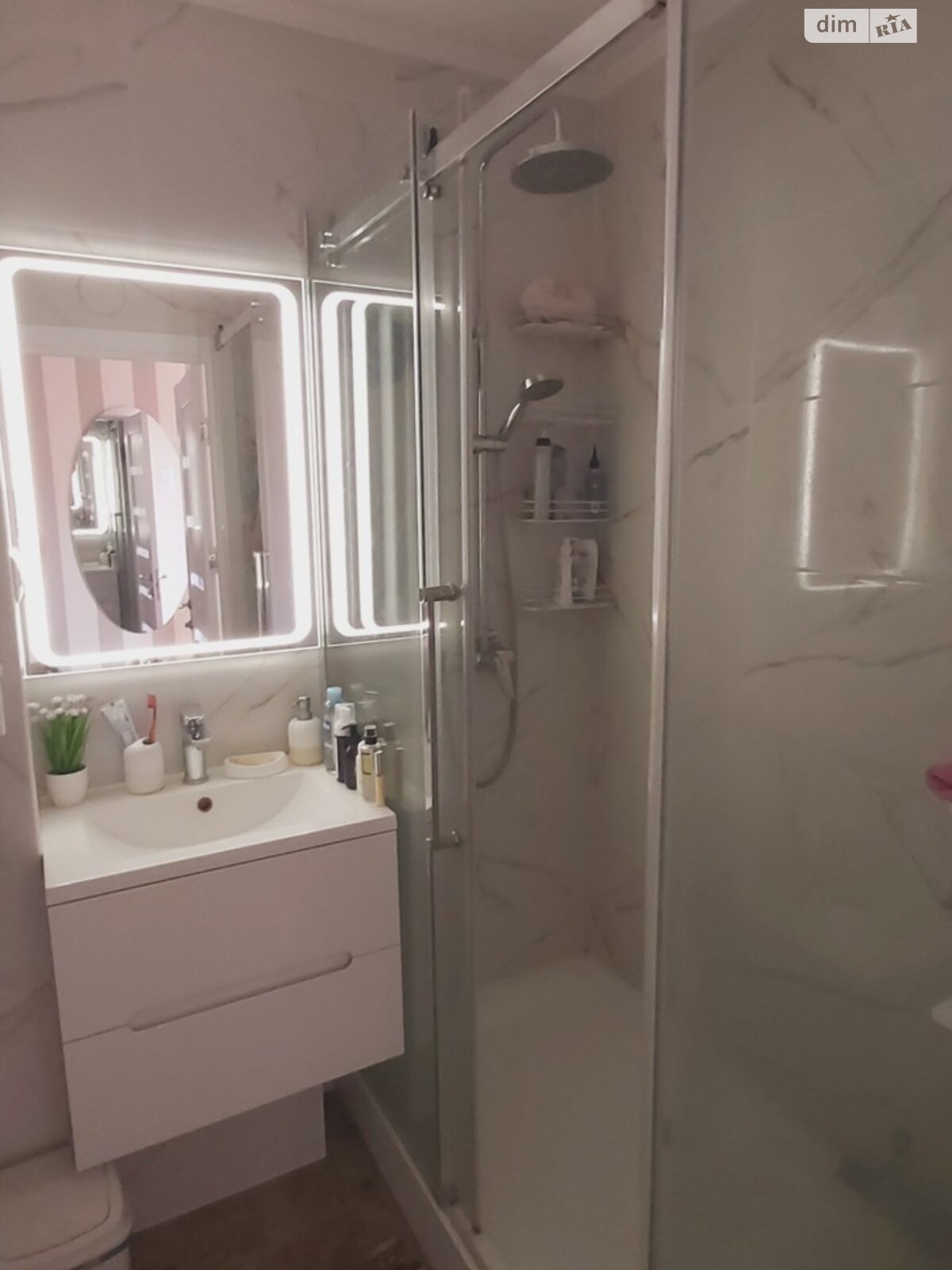 Кімната в Києві, район Борщагівка проспект Леся Курбаса (50-річчя Жовтня) 4 помісячно фото 1 Кімната в Києві, район Борщагівка проспект Леся Курбаса (50-річчя Жовтня) 4 помісячно фото 1