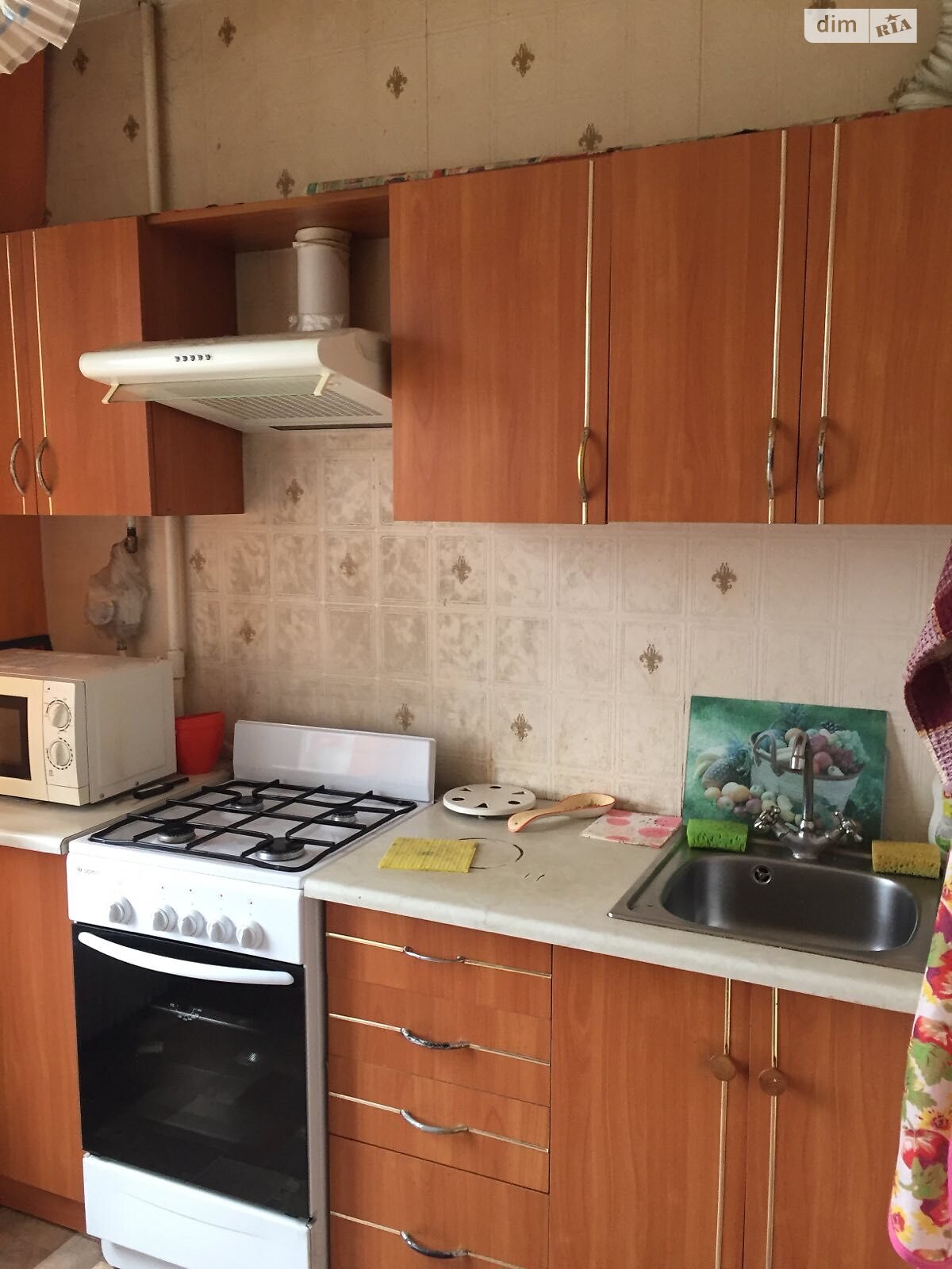 Комната в Киеве, район Святошинский улица Симиренко 5 помесячно фото 1 Комната в Киеве, район Святошинский улица Симиренко 5 помесячно фото 1
