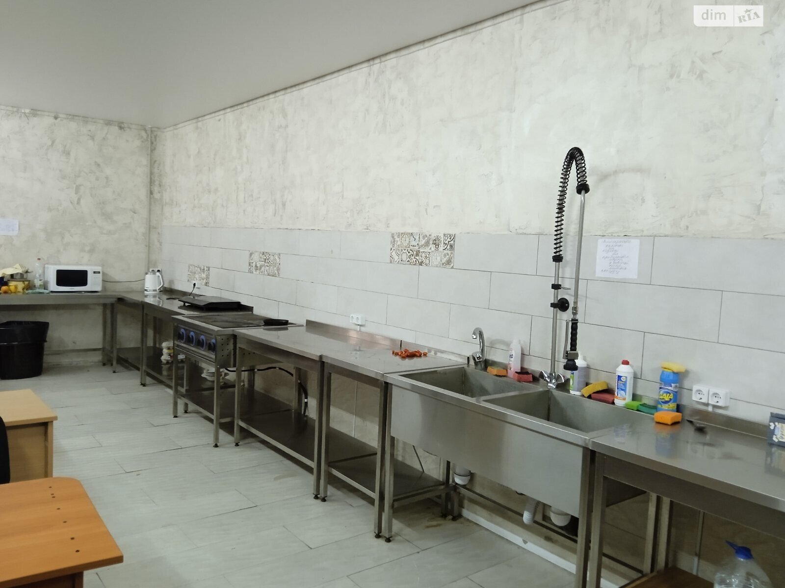 Кімната в Києві, район Борщагівка вулиця Зодчих 32В помісячно фото 1 Кімната в Києві, район Борщагівка вулиця Зодчих 32В помісячно фото 1