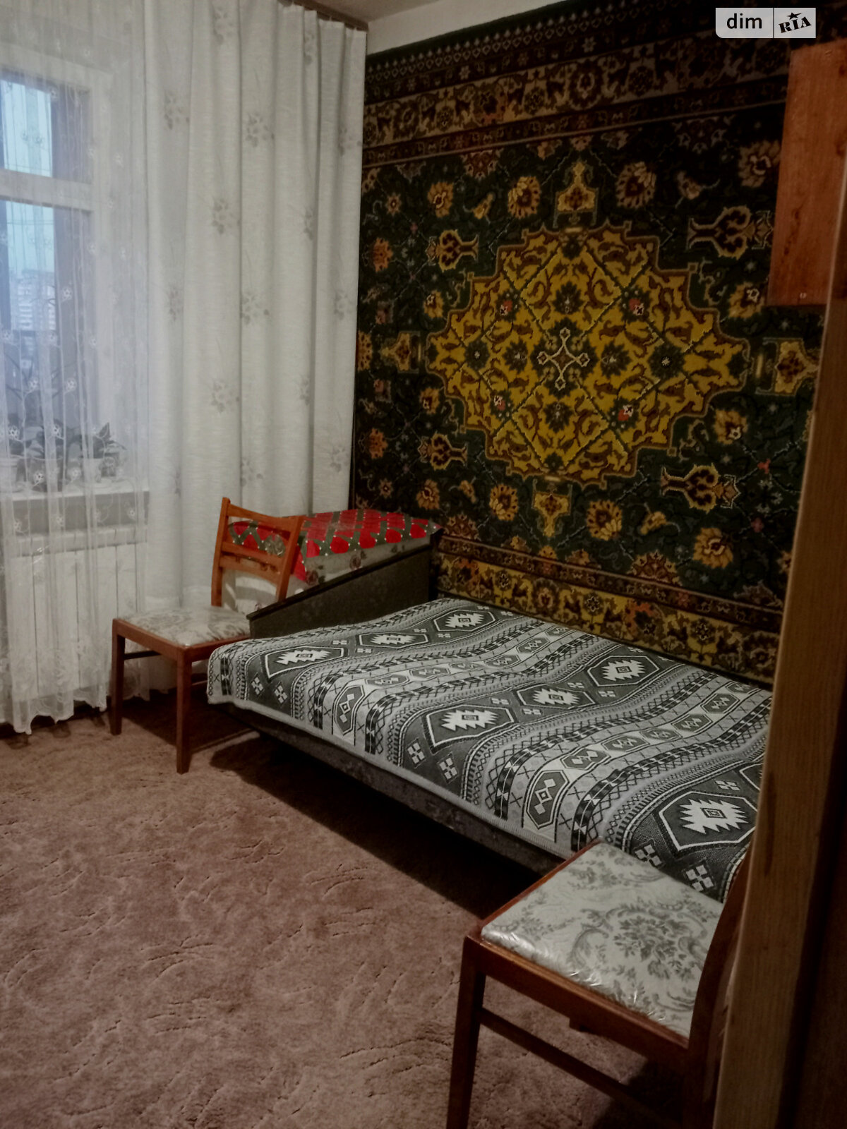 Кімната в Києві, район Деснянський вулиця Сержа Лифаря (Олександра Сабурова) помісячно фото 1 Кімната в Києві, район Деснянський вулиця Сержа Лифаря (Олександра Сабурова) помісячно фото 1