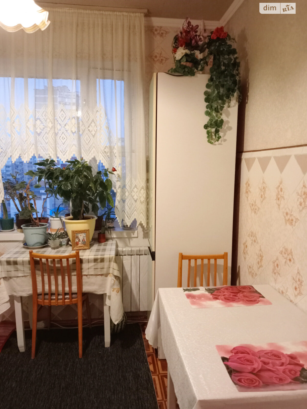 Кімната в Києві, район Деснянський вулиця Сержа Лифаря (Олександра Сабурова) помісячно фото 1 Кімната в Києві, район Деснянський вулиця Сержа Лифаря (Олександра Сабурова) помісячно фото 1