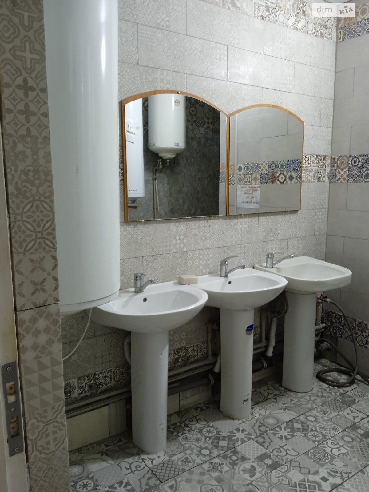 Комната в Киеве, район Голосеевский шоссе Стратегическое 21А помесячно фото 1 Комната в Киеве, район Голосеевский шоссе Стратегическое 21А помесячно фото 1