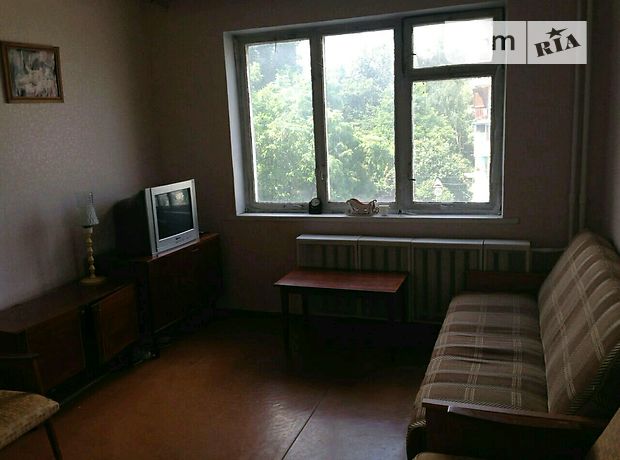 Кімната в Києві, район Голосіївський помісячно фото 1 Кімната в Києві, район Голосіївський помісячно фото 1