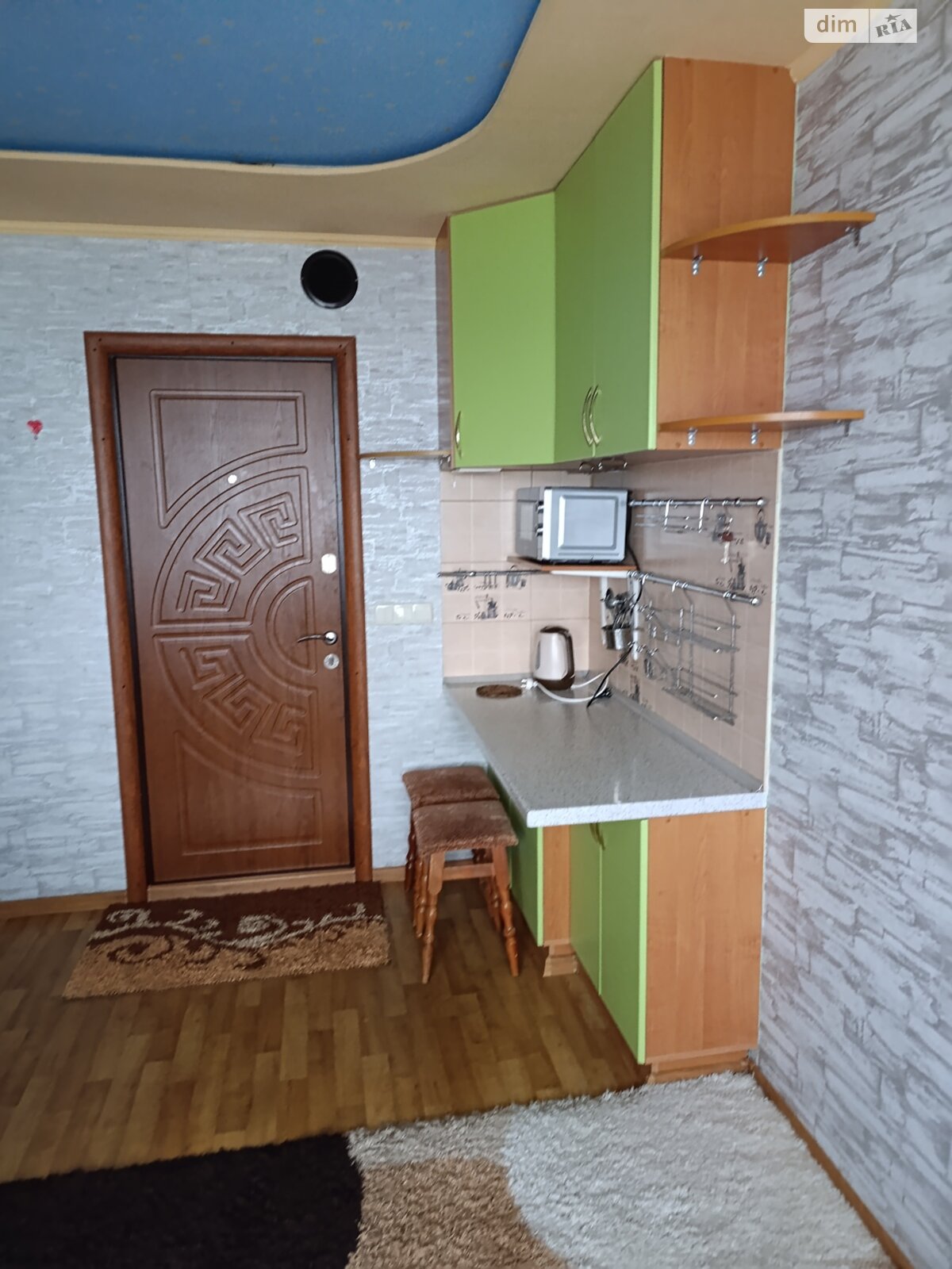 Комната проживание без хозяев в Киеве, район Китаев проспект Науки 102 помесячно фото 1 Комната проживание без хозяев в Киеве, район Китаев проспект Науки 102 помесячно фото 1