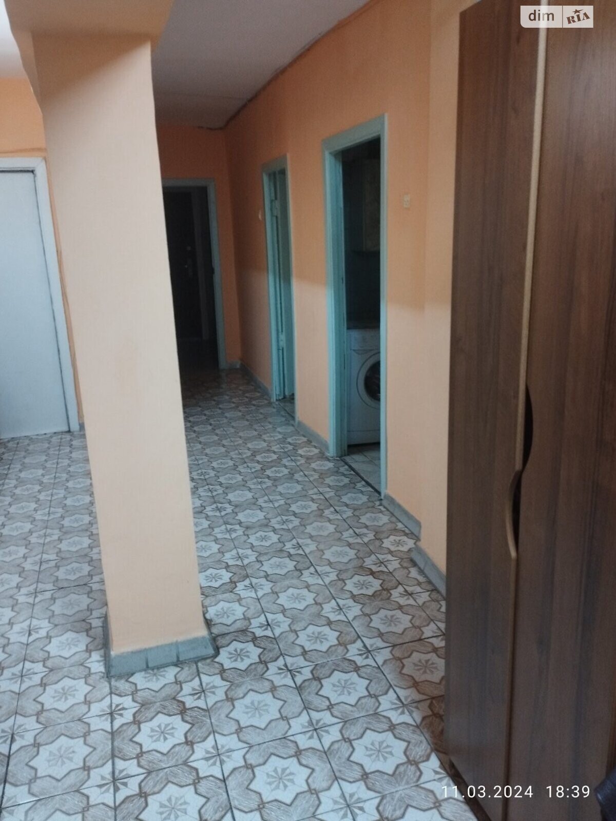 Комната в Киеве, район Лесной Массив улица Космонавта Поповича (Космонавта Волкова) помесячно фото 1 Комната в Киеве, район Лесной Массив улица Космонавта Поповича (Космонавта Волкова) помесячно фото 1