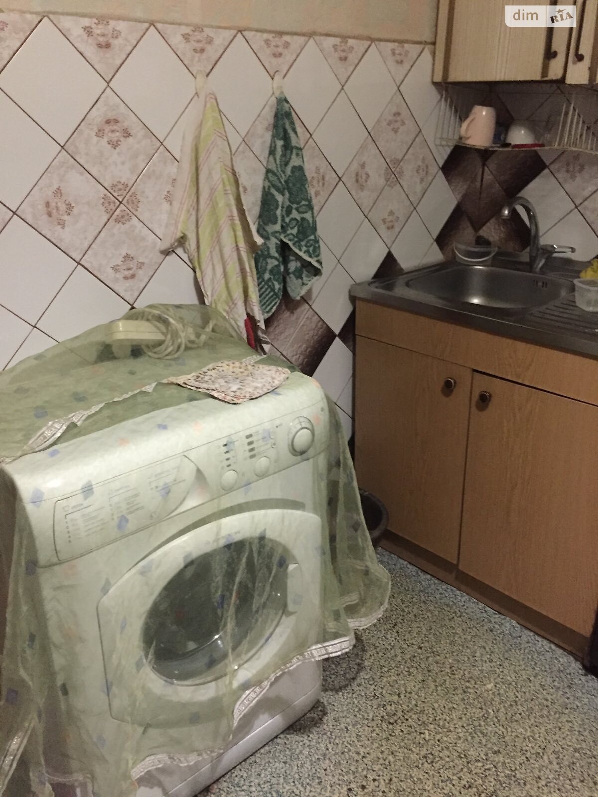 Комната в Киеве, район Лесной Массив улица Кубанской Украины (Маршала Жукова) помесячно фото 1 Комната в Киеве, район Лесной Массив улица Кубанской Украины (Маршала Жукова) помесячно фото 1