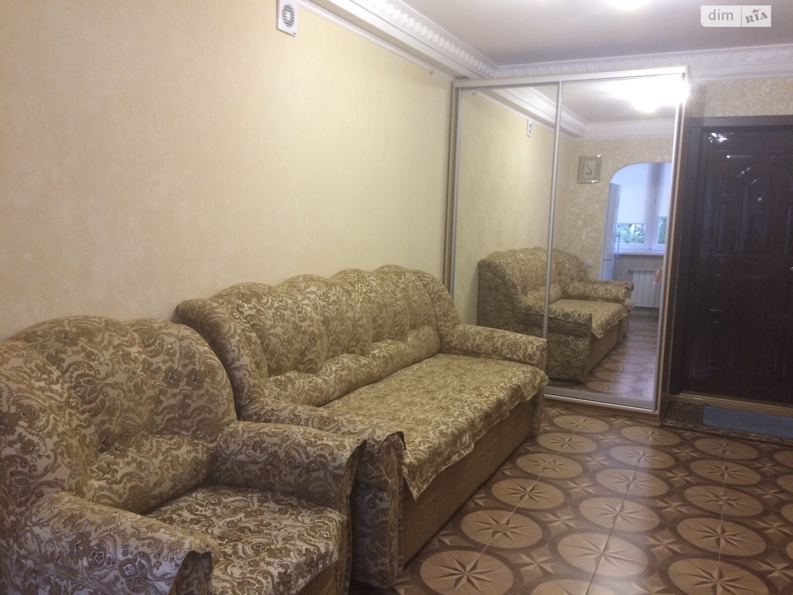 Комната в Киеве, район Лесной Массив улица Кубанской Украины (Маршала Жукова) 53А помесячно фото 1 Комната в Киеве, район Лесной Массив улица Кубанской Украины (Маршала Жукова) 53А помесячно фото 1