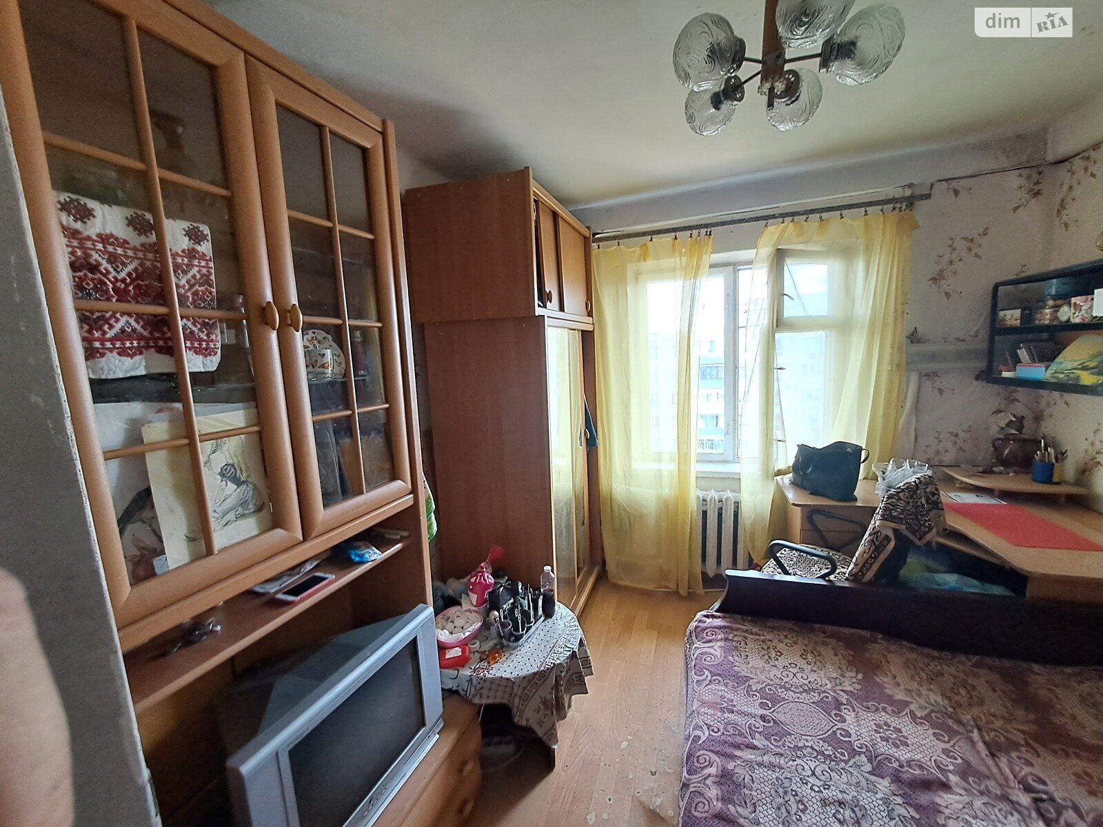 Кімната в Києві, район Лісовий Масив вулиця Мілютенка 11А помісячно фото 1 Кімната в Києві, район Лісовий Масив вулиця Мілютенка 11А помісячно фото 1