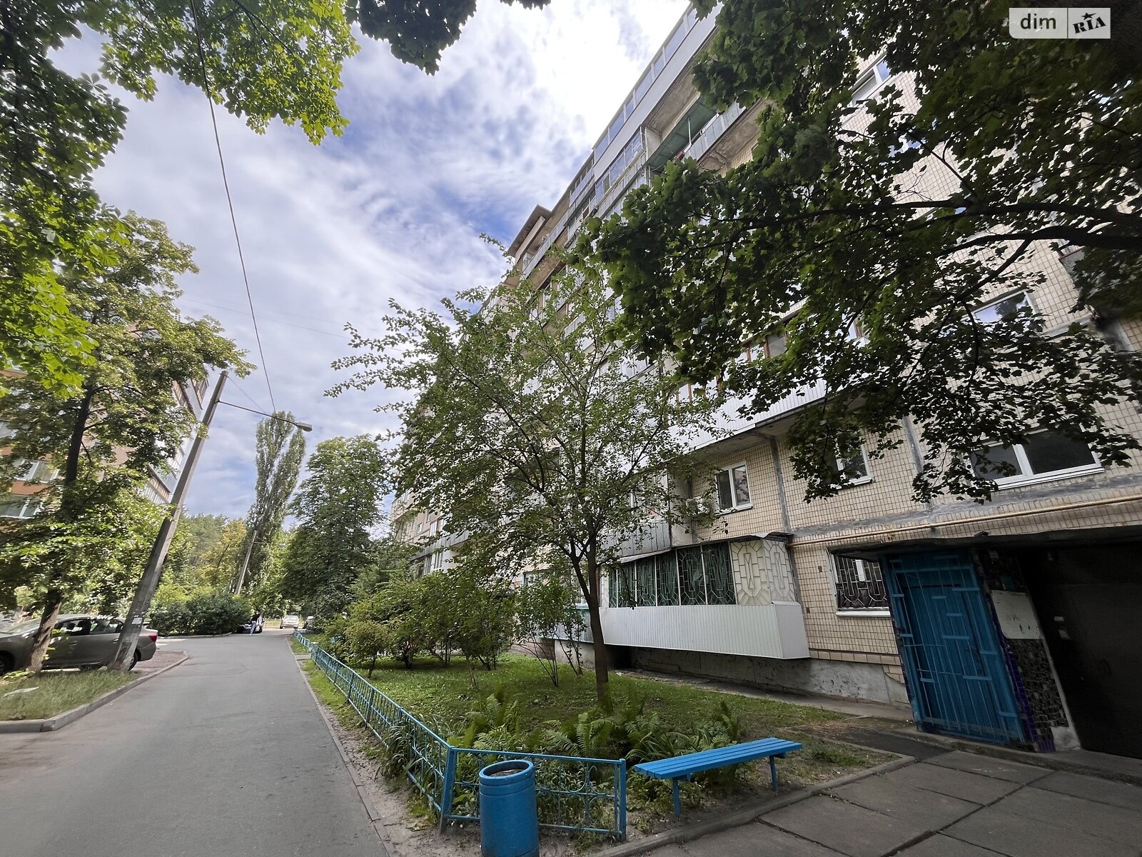 Комната в Киеве, район Лесной Массив улица Ореста Левицкого (Академика Курчатова) 25/37 помесячно фото 1 Комната в Киеве, район Лесной Массив улица Ореста Левицкого (Академика Курчатова) 25/37 помесячно фото 1
