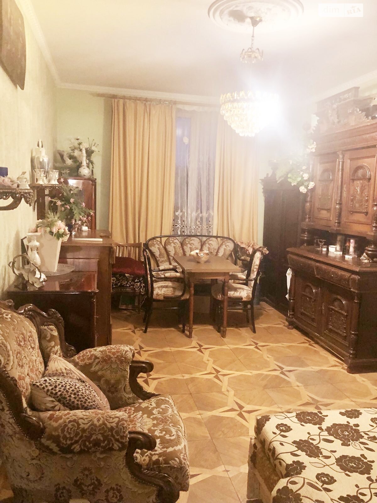 Комната в Киеве, район Шевченковский улица Гарета Джонса (Семьи Хохловых) 6А помесячно фото 1 Комната в Киеве, район Шевченковский улица Гарета Джонса (Семьи Хохловых) 6А помесячно фото 1