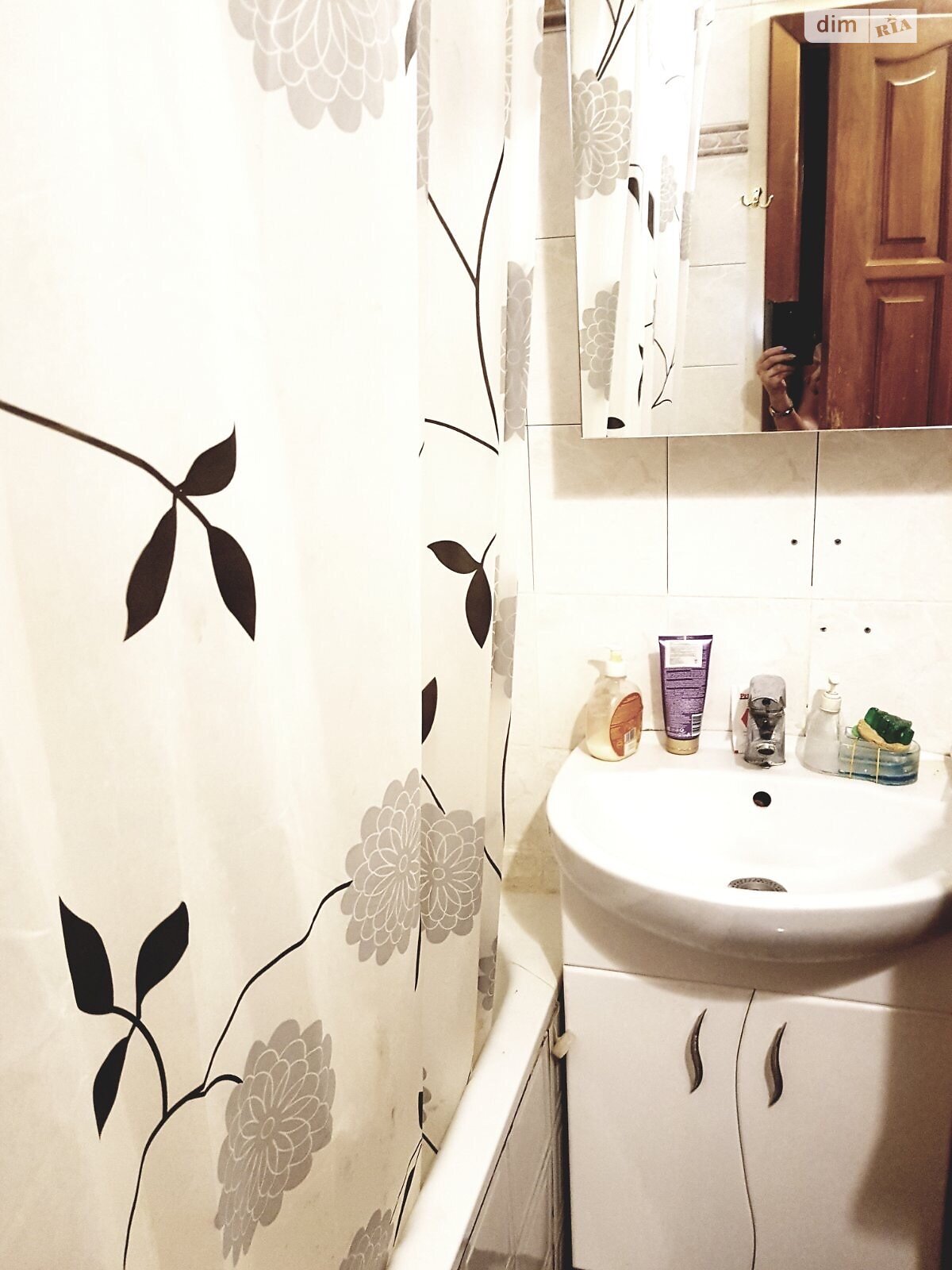 Комната в Киеве, район Шевченковский улица Гарета Джонса (Семьи Хохловых) 6А помесячно фото 1 Комната в Киеве, район Шевченковский улица Гарета Джонса (Семьи Хохловых) 6А помесячно фото 1