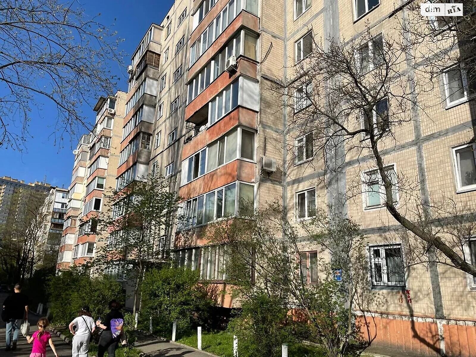 Кімната в Києві, район Мінський Масив проспект Литовський (Мінський) 10, кв. 129, помісячно фото 1 Кімната в Києві, район Мінський Масив проспект Литовський (Мінський) 10, кв. 129, помісячно фото 1