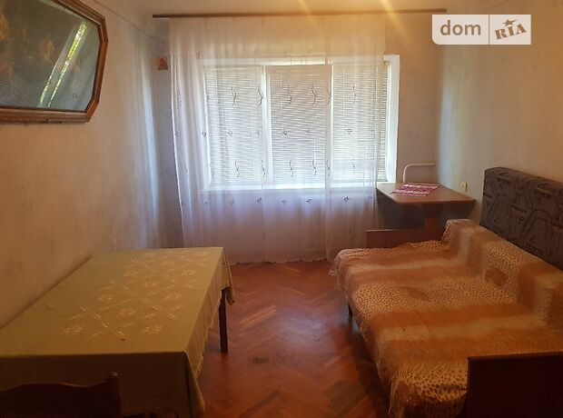 Комната в Киеве, район Нивки улица Салютная 25 помесячно фото 1 Комната в Киеве, район Нивки улица Салютная 25 помесячно фото 1