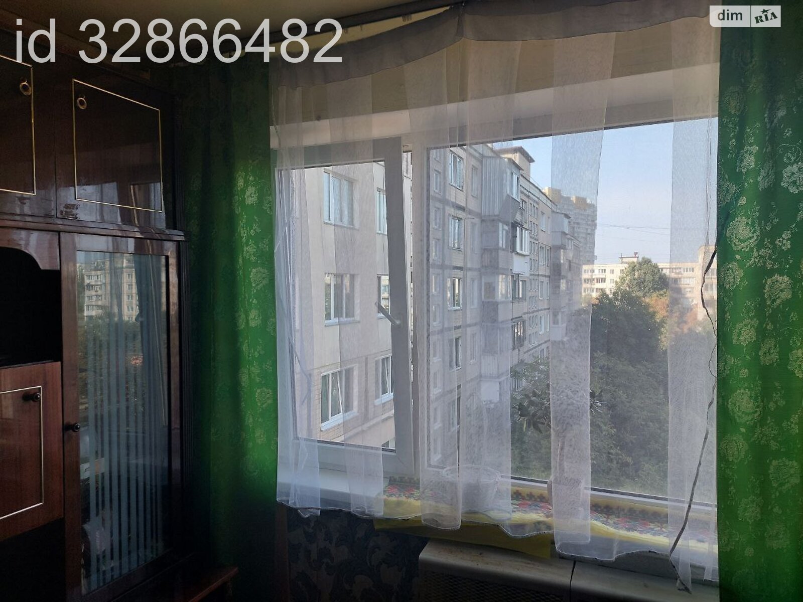 Кімната в Києві, район Новобіличі вулиця Олега Мудрака (Генерала Наумова) 41, кв. 136, помісячно фото 1 Кімната в Києві, район Новобіличі вулиця Олега Мудрака (Генерала Наумова) 41, кв. 136, помісячно фото 1