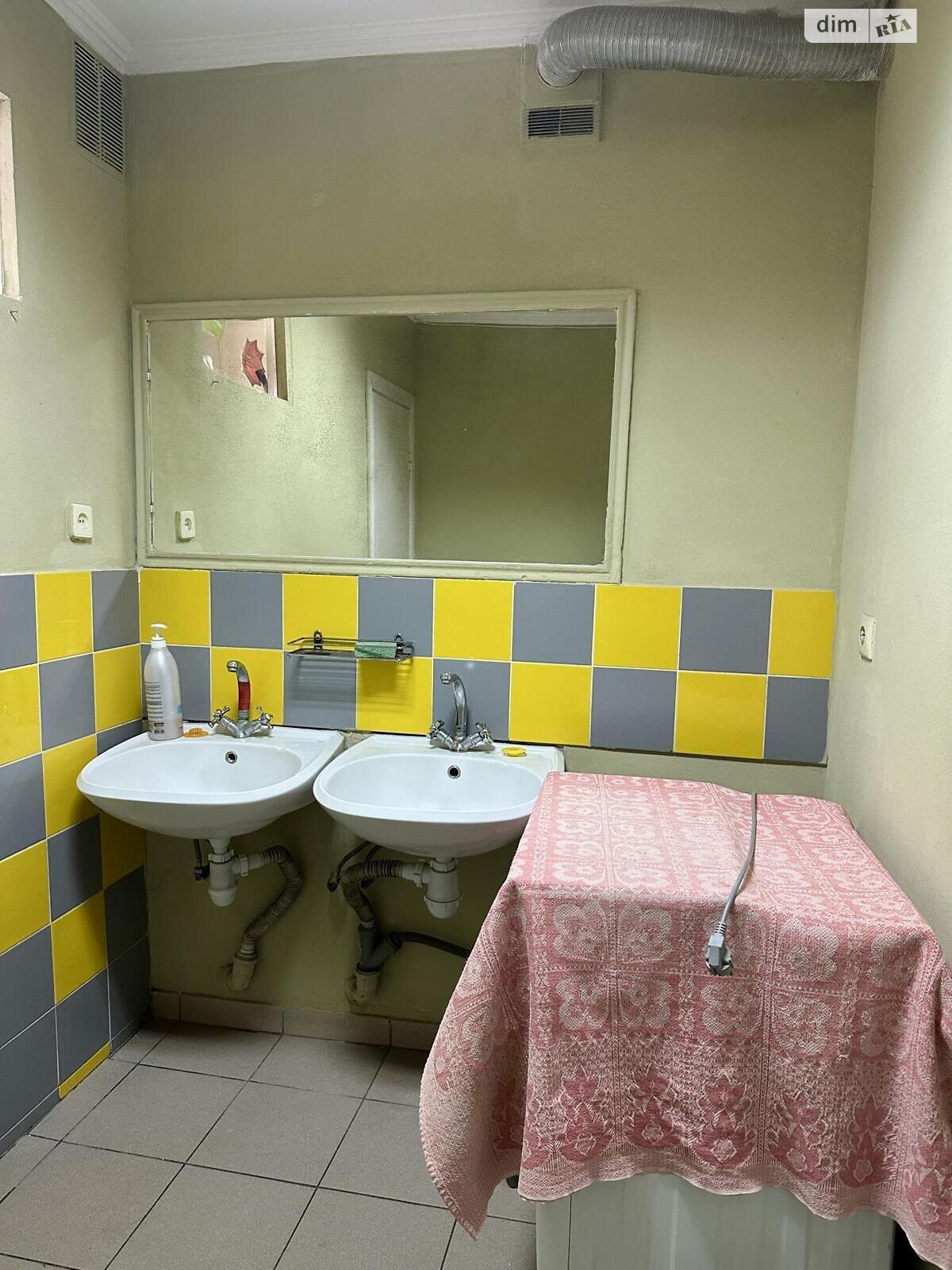 Комната в Киеве, район Оболонь улица Иорданская (Лайоша Гавро) 14А помесячно фото 1