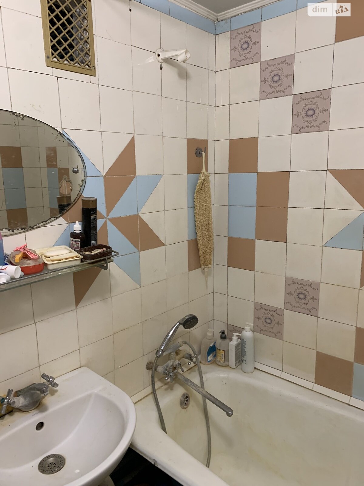 Кімната в Києві, район undefined вулиця Приозерна 6А помісячно фото 1 Кімната в Києві, район undefined вулиця Приозерна 6А помісячно фото 1