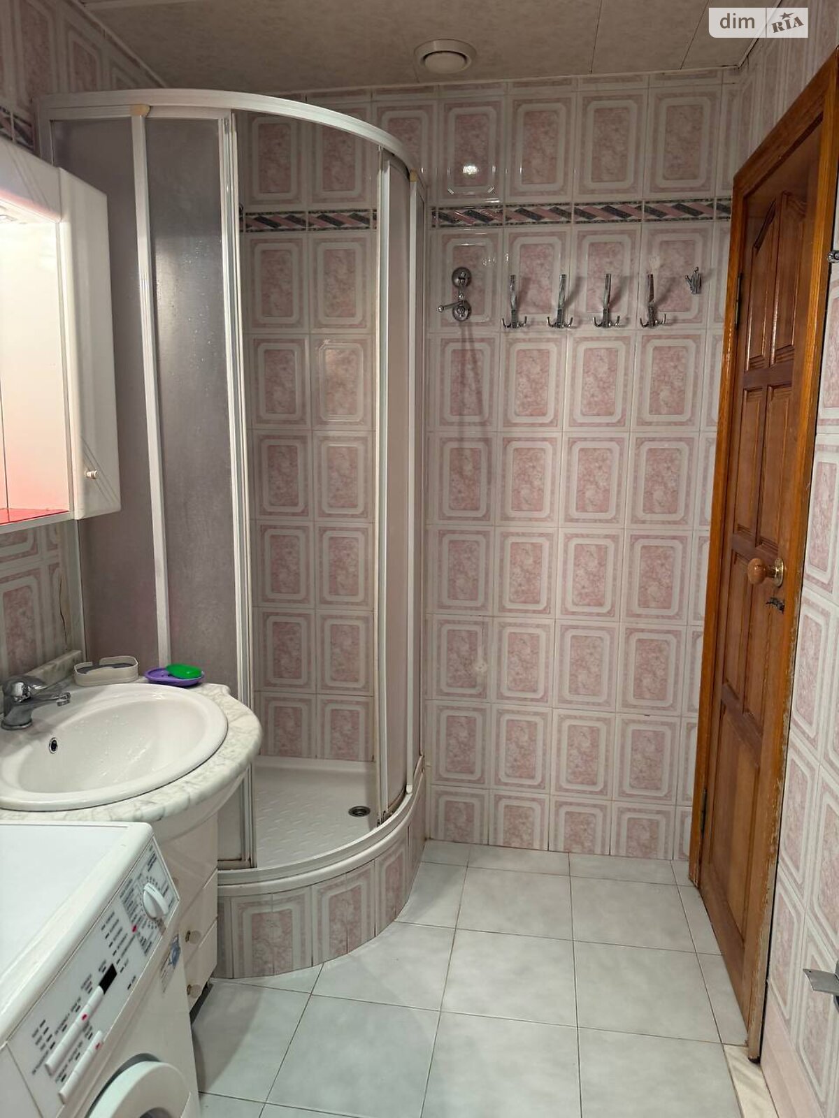 Комната в Киеве, район Оболонский улица Иорданская (Лайоша Гавро) 11Д помесячно фото 1