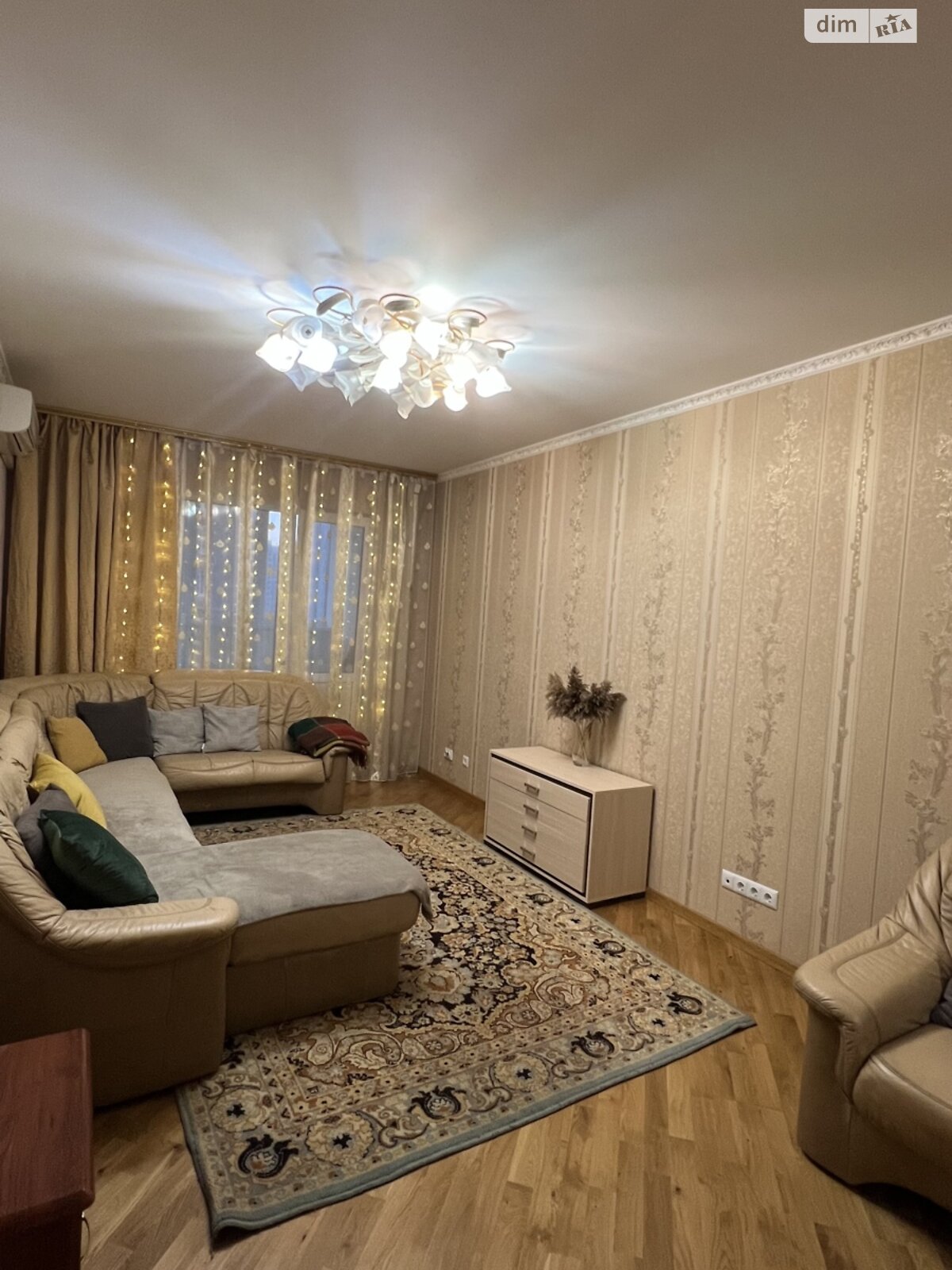 Кімната в Києві, район Осокорки вулиця Чавдар Єлизавети 4 помісячно фото 1 Кімната в Києві, район Осокорки вулиця Чавдар Єлизавети 4 помісячно фото 1