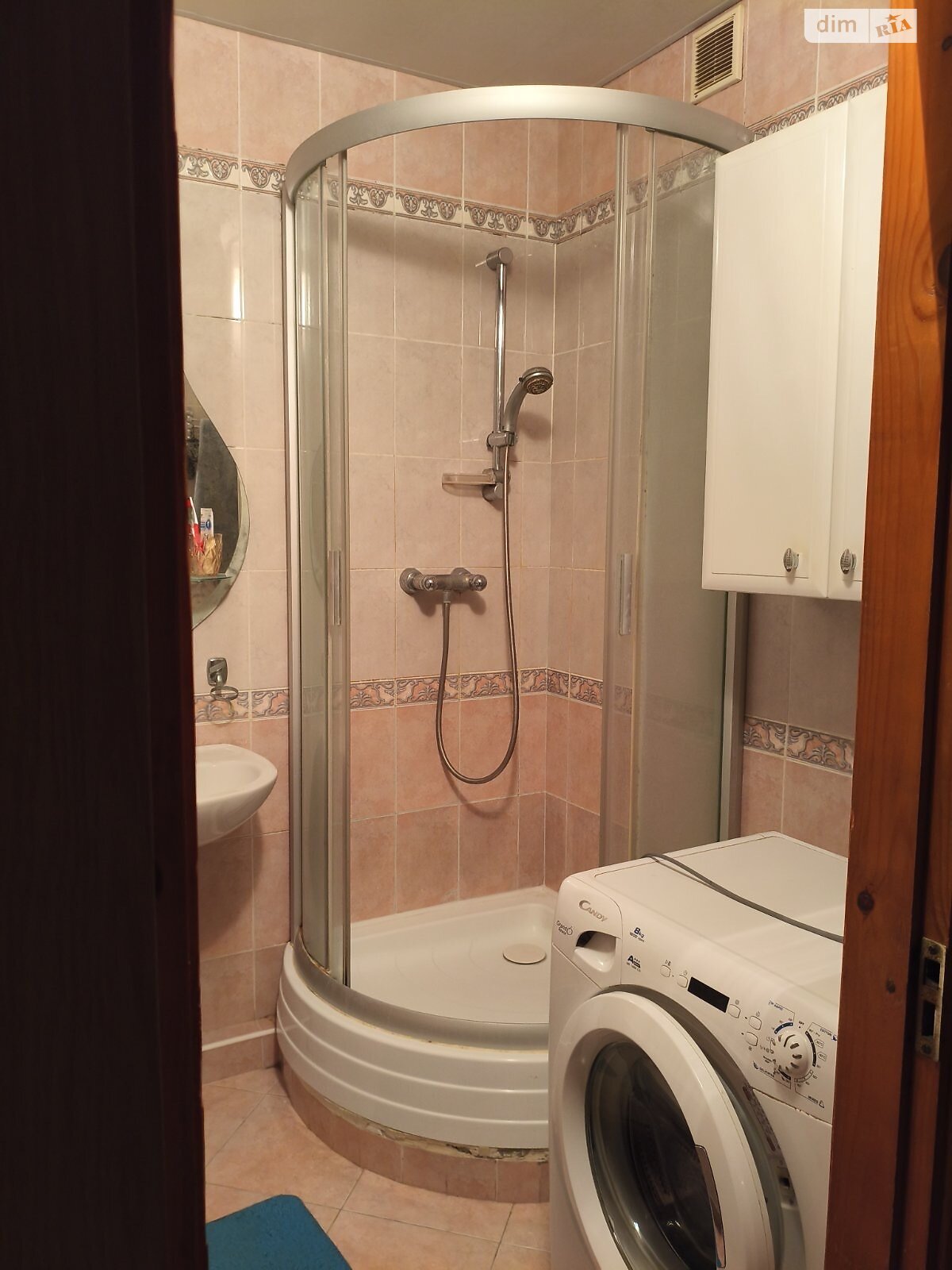 Кімната в Києві, район Осокорки вулиця Вишняківська 7А помісячно фото 1