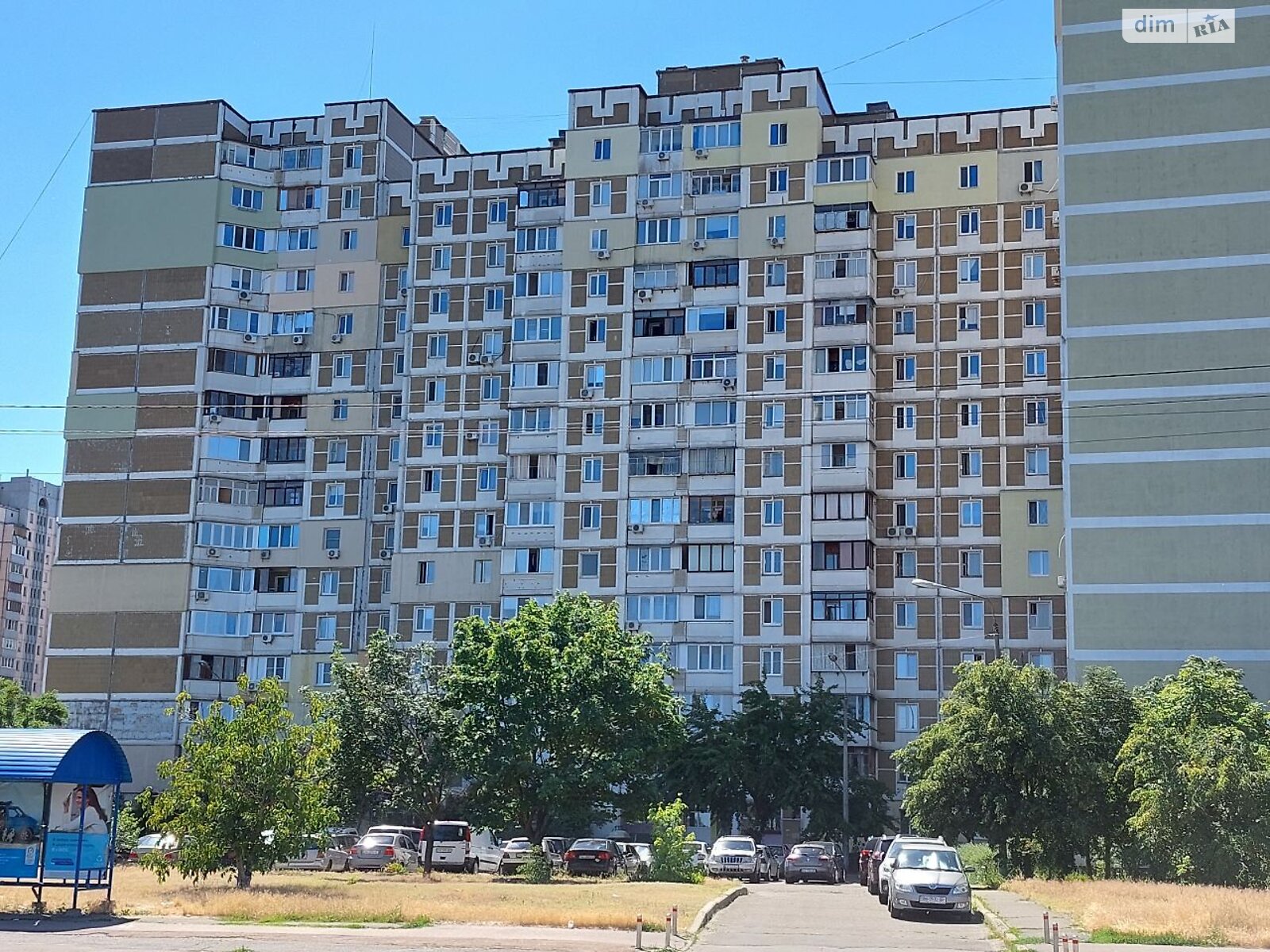 Комната проживание без хозяев в Киеве, район Осокорки улица Вишняковская 6А помесячно фото 1 Комната проживание без хозяев в Киеве, район Осокорки улица Вишняковская 6А помесячно фото 1