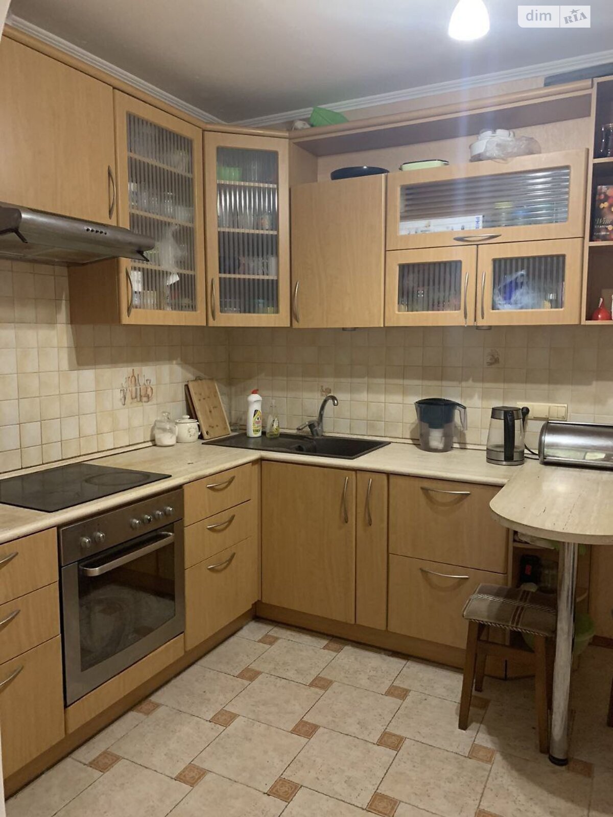 Комната проживание без хозяев в Киеве, район Осокорки улица Вишняковская 6А помесячно фото 1 Комната проживание без хозяев в Киеве, район Осокорки улица Вишняковская 6А помесячно фото 1