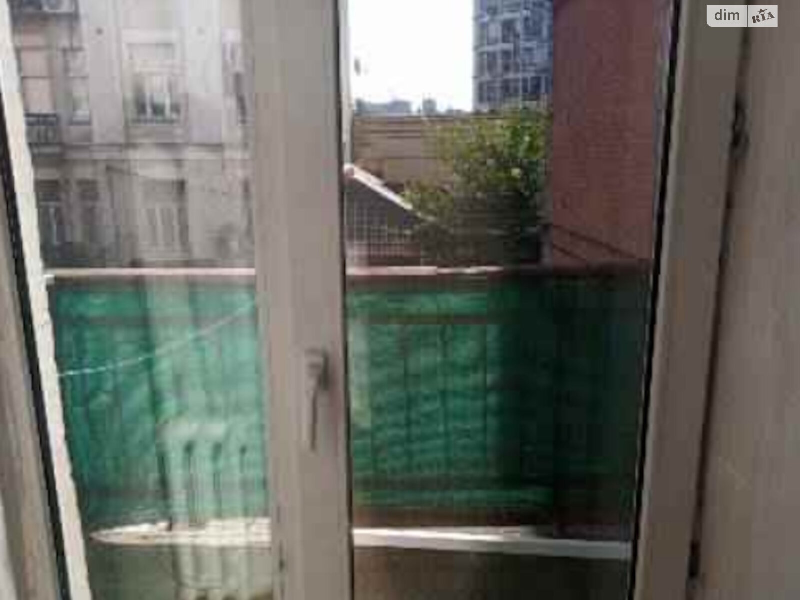 Комната проживание без хозяев в Киеве, район Печерск улица Шота Руставели помесячно фото 1