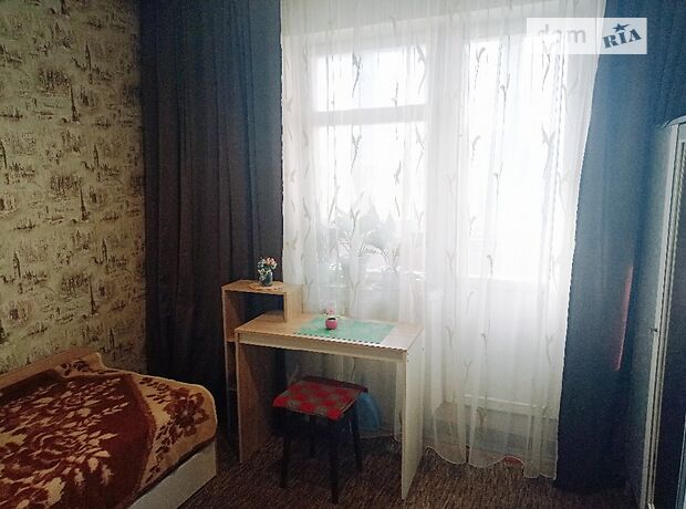 Комната в Киеве, район Куреневка улица Петропавловская 11 помесячно фото 1 Комната в Киеве, район Куреневка улица Петропавловская 11 помесячно фото 1