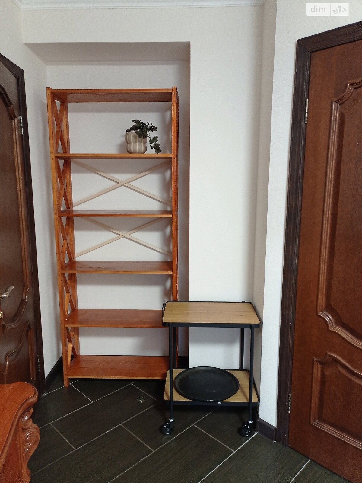 Комната в Киеве, улица Подборная 7Б помесячно фото 1 Комната в Киеве, улица Подборная 7Б помесячно фото 1