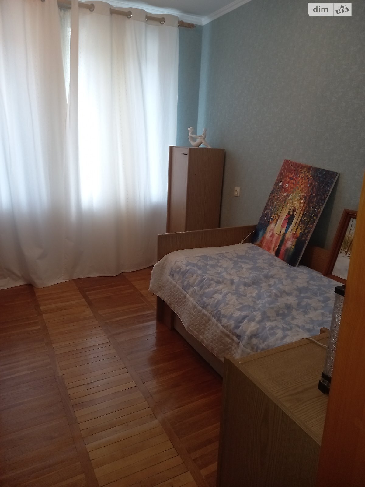 Комната в Киеве, район Подол улица Спасская 21-23 помесячно фото 1 Комната в Киеве, район Подол улица Спасская 21-23 помесячно фото 1