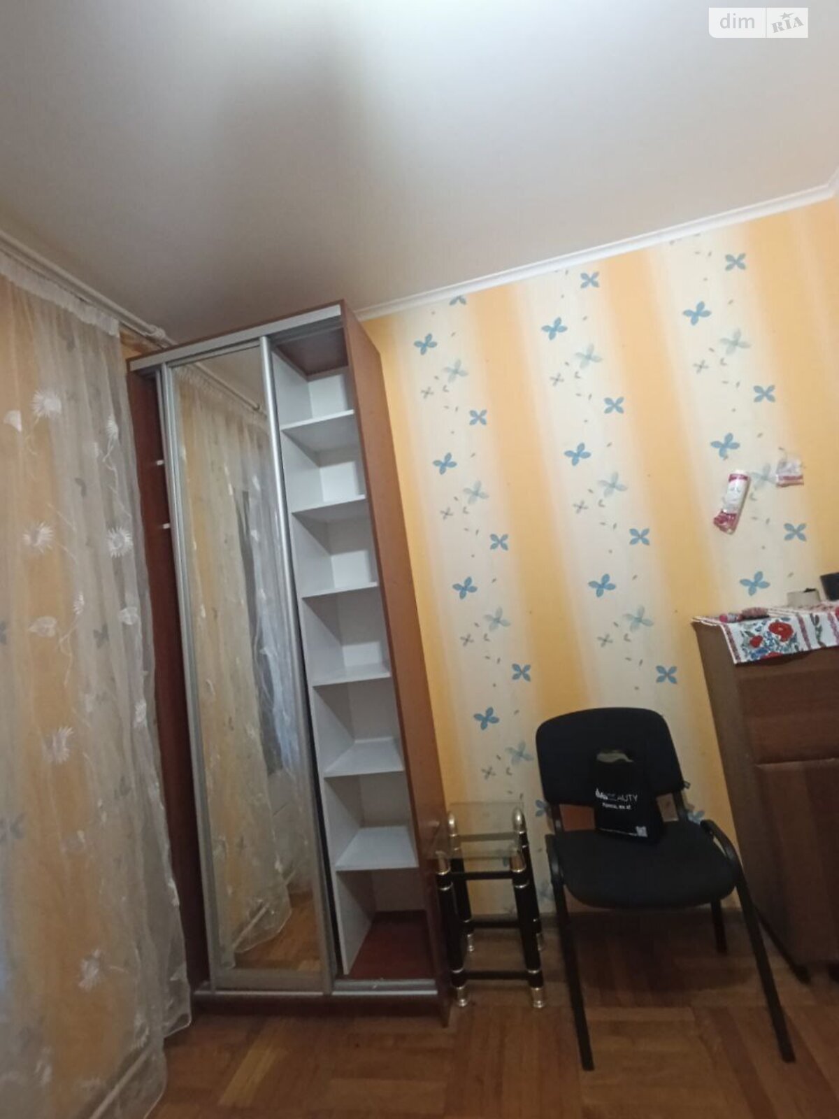 Кімната проживання без господарів в Києві, район Позняки вулиця Бориса Гмирі 5 помісячно фото 1 Кімната проживання без господарів в Києві, район Позняки вулиця Бориса Гмирі 5 помісячно фото 1