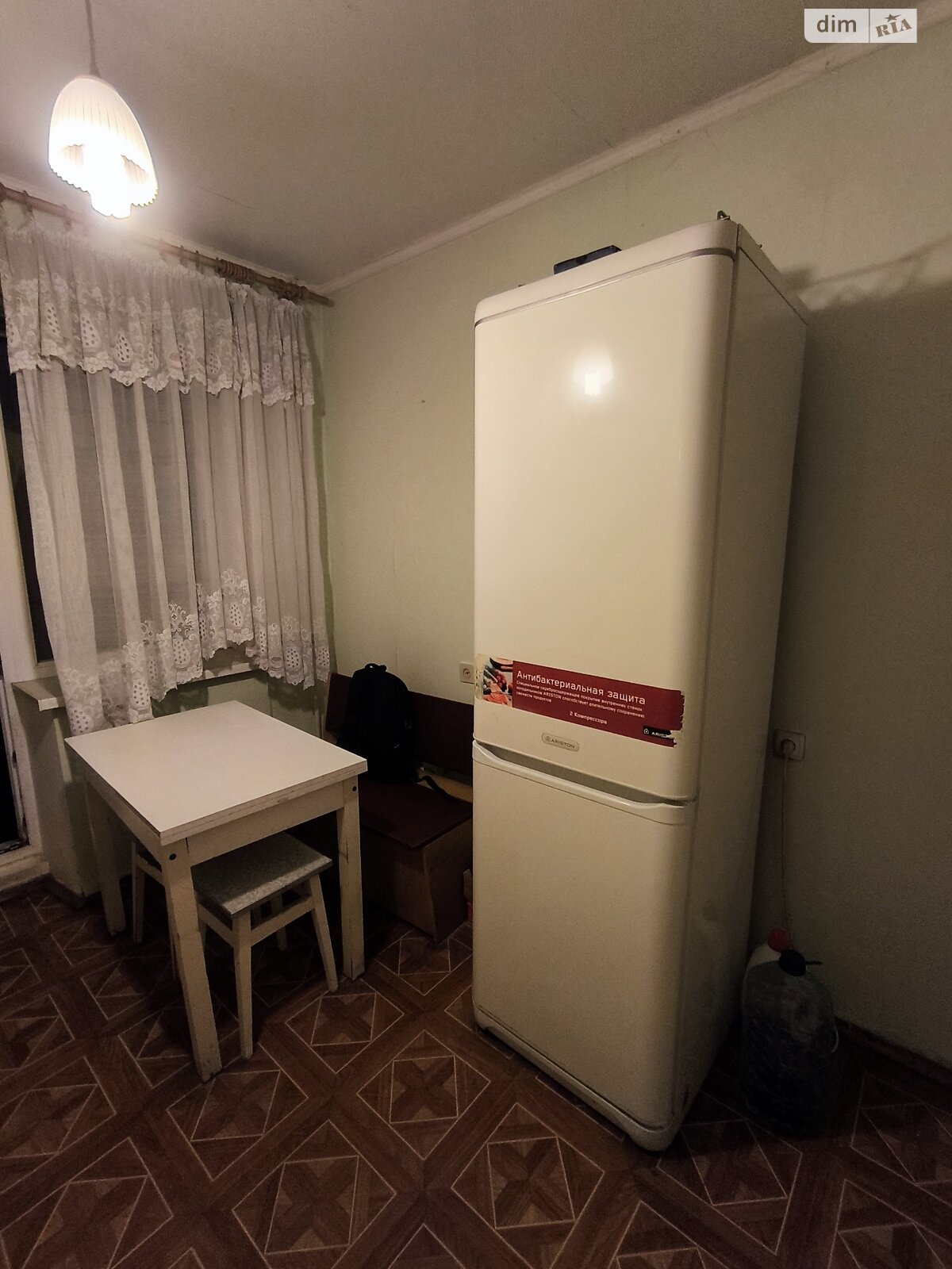 Комната в Киеве, район Позняки улица Степана Олейника 8 помесячно фото 1 Комната в Киеве, район Позняки улица Степана Олейника 8 помесячно фото 1