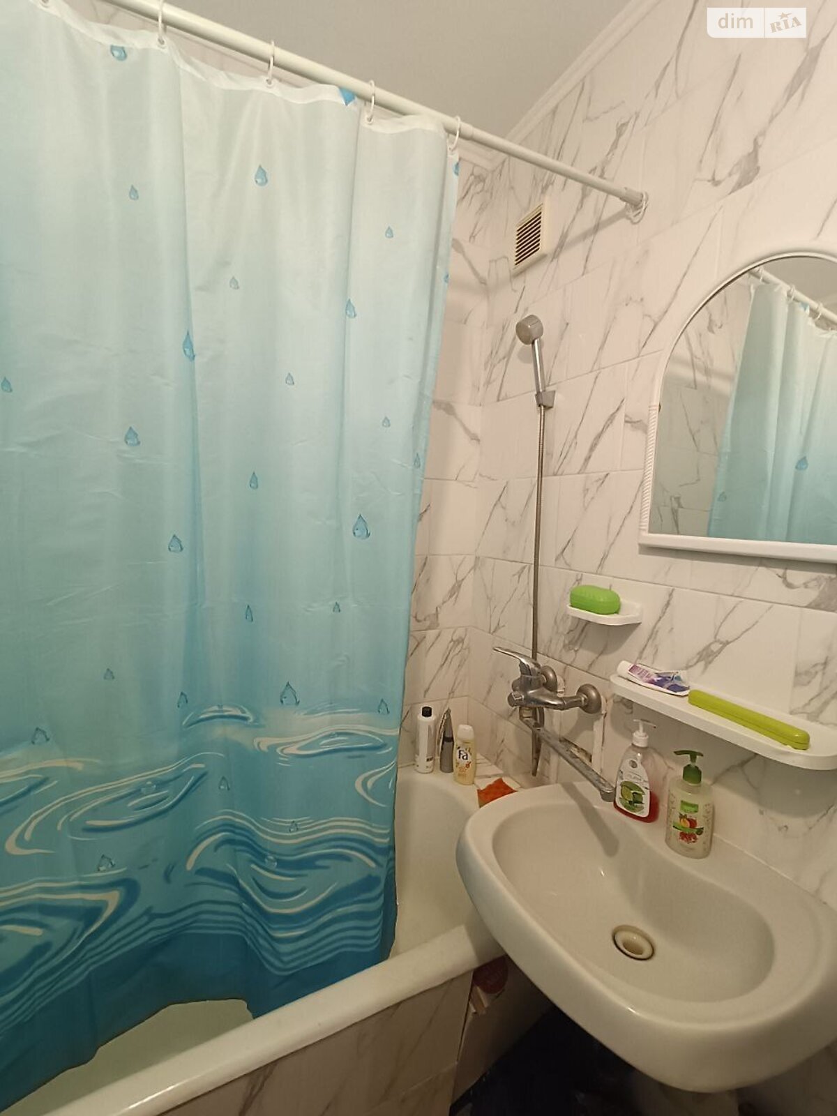 Комната в Киеве, район Позняки улица Степана Олейника 8 помесячно фото 1 Комната в Киеве, район Позняки улица Степана Олейника 8 помесячно фото 1